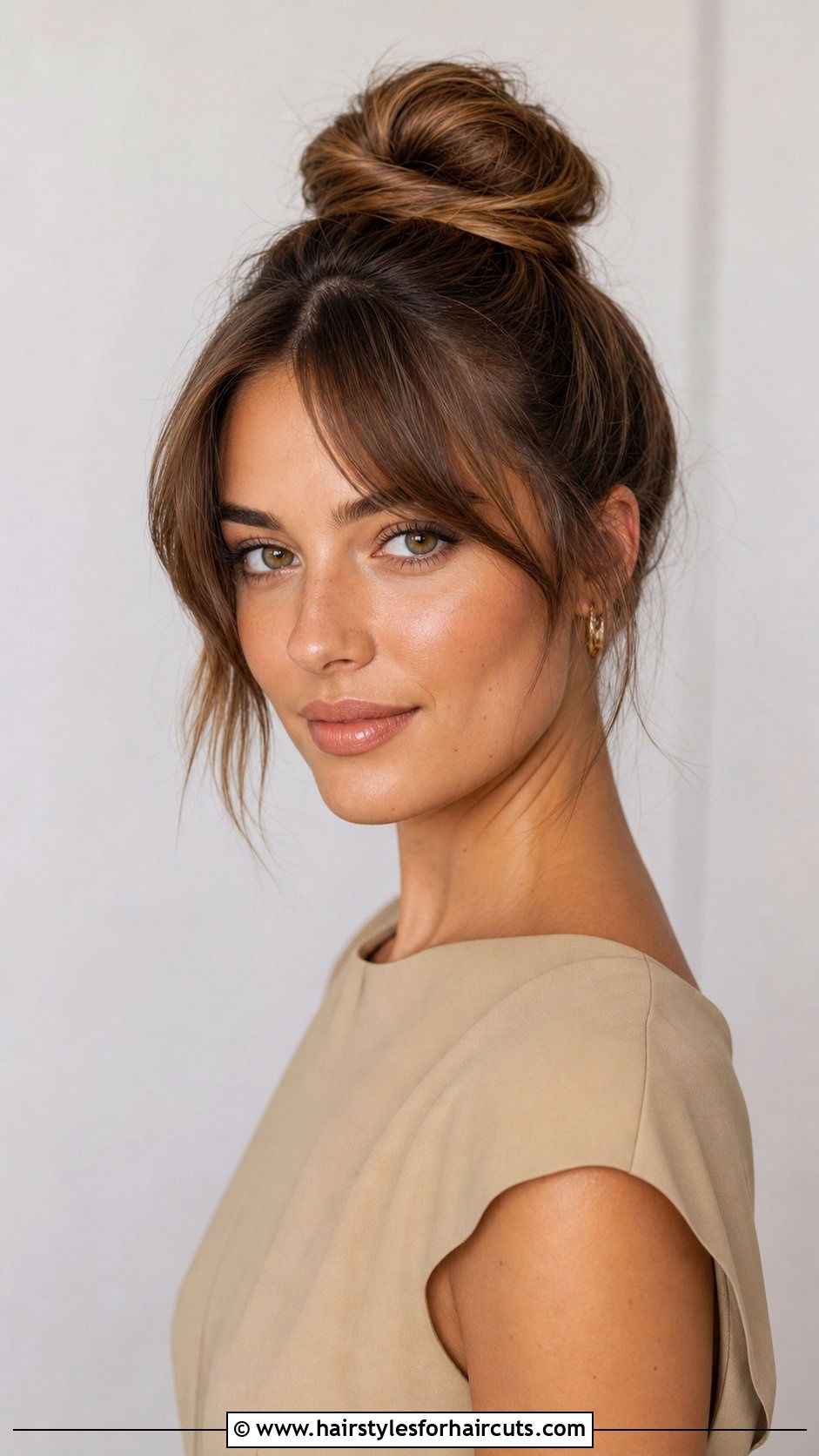 Top Knot With Curtain Bangs - 25 wedding hairstyles with bangs for long hair - 25 wedding hairstyles with bangs for long hair