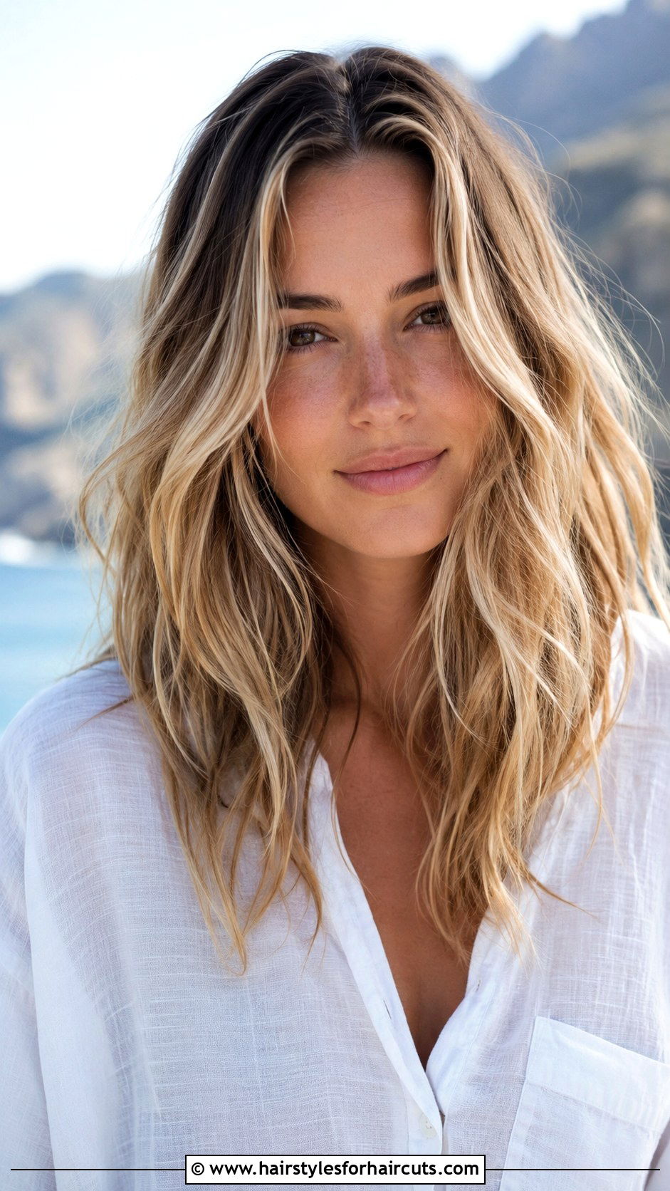 Tousled Beach Waves - 25 soccer mom hairstyles - 25 soccer mom hairstyles