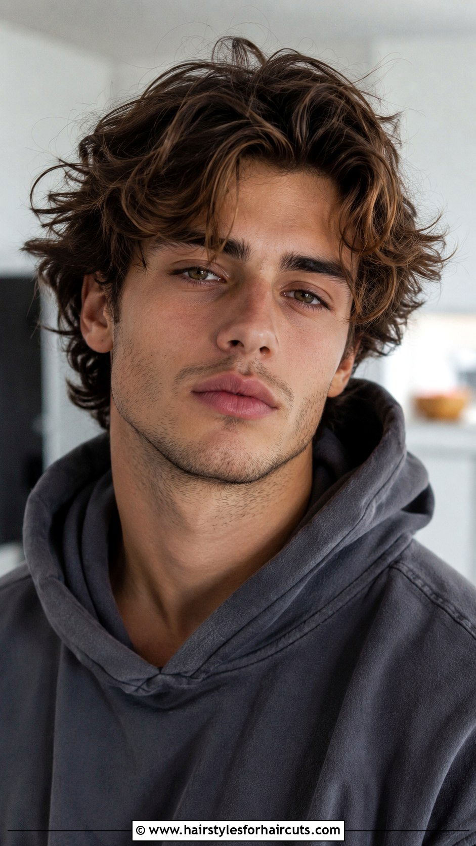 Tousled Bro Flow - 25 bro flow haircuts - 25 bro flow haircuts