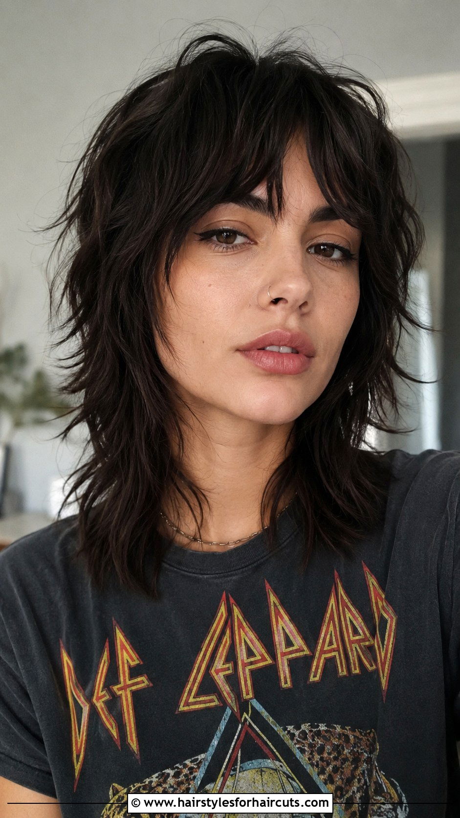 Tousled Wolf Cut - 25 best haircuts for diamond shaped face - 25 best haircuts for diamond shaped face