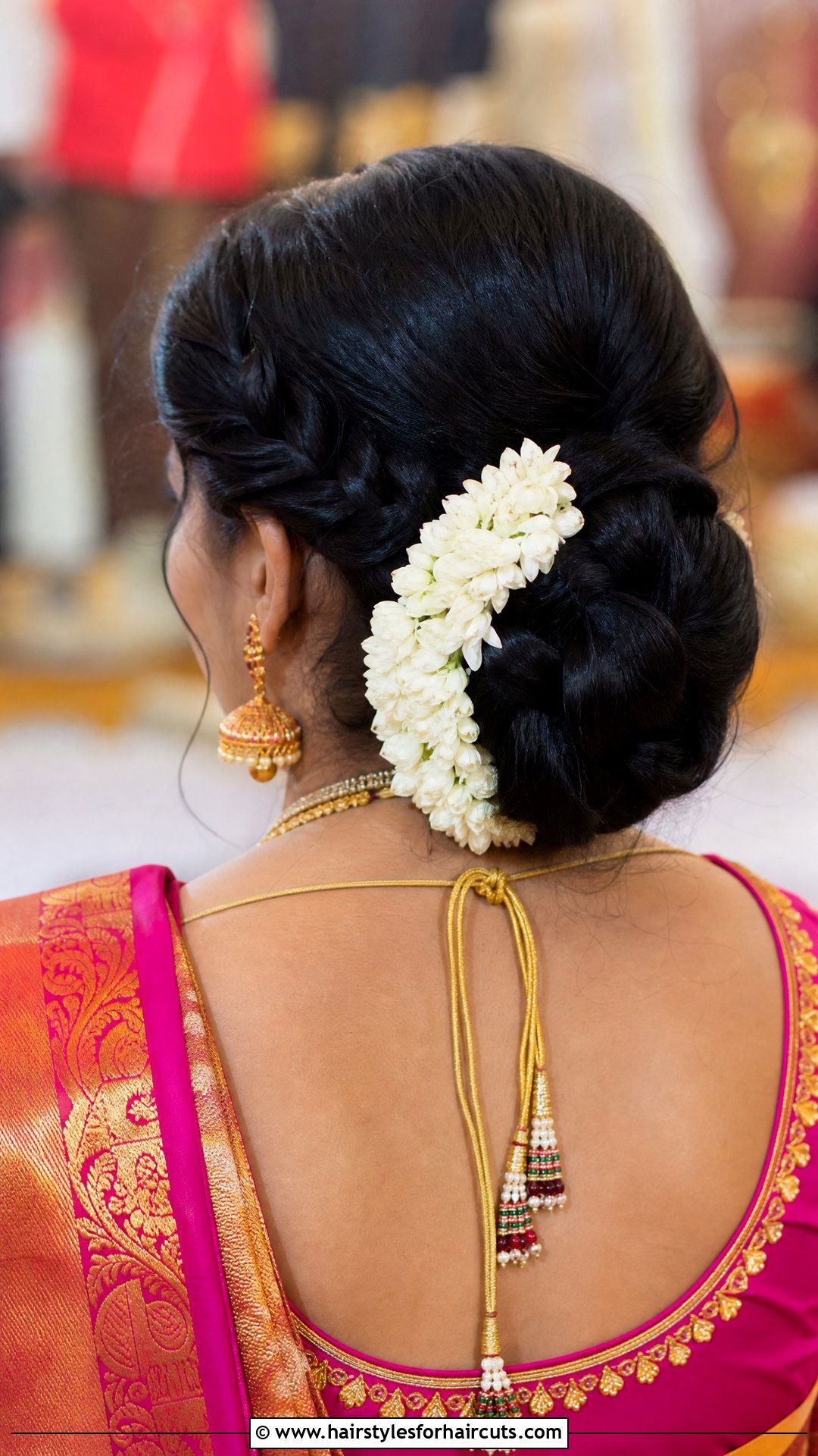 Traditional Indian Braided Bun - 25 indian hairstyles girl - 25 indian hairstyles girl