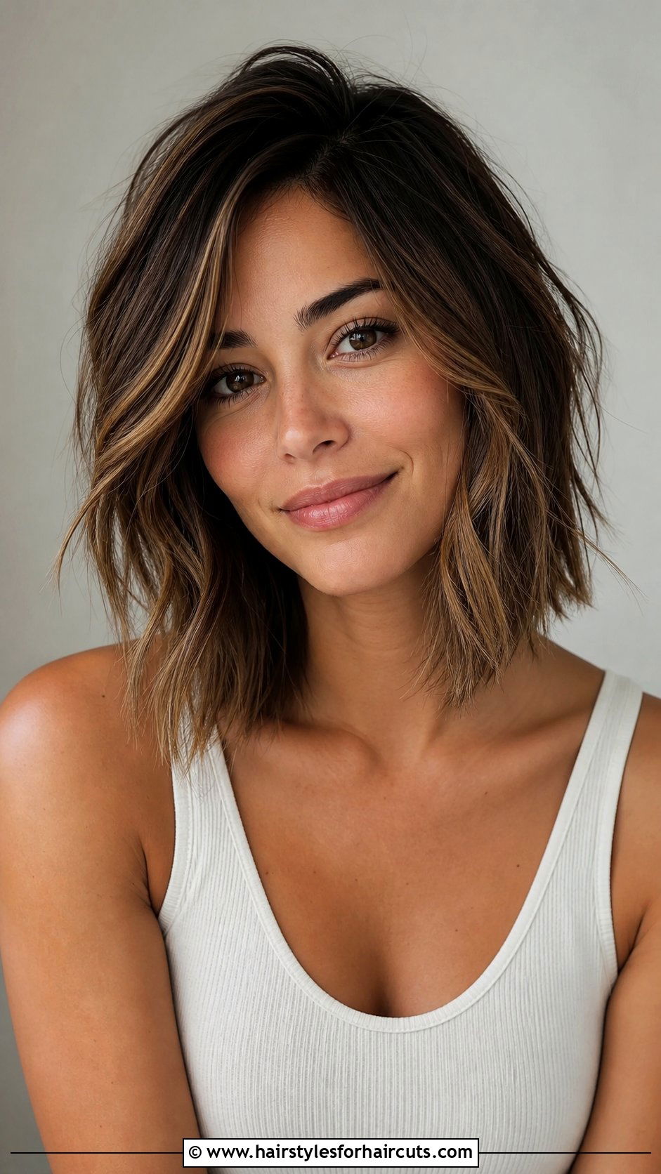 Triangle Face Textured Lob - 25 face shape and hairstyles - 25 face shape and hairstyles