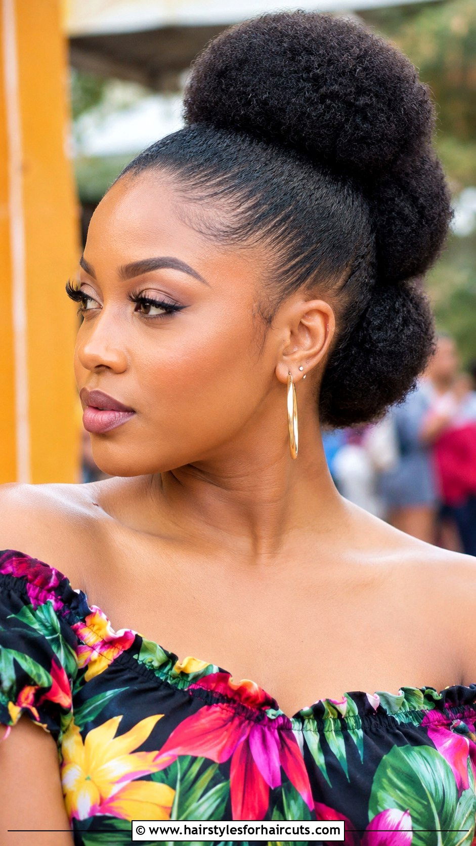 Triple Puff Mohawk - 25 puff hairstyles for black hair - 25 puff hairstyles for black hair
