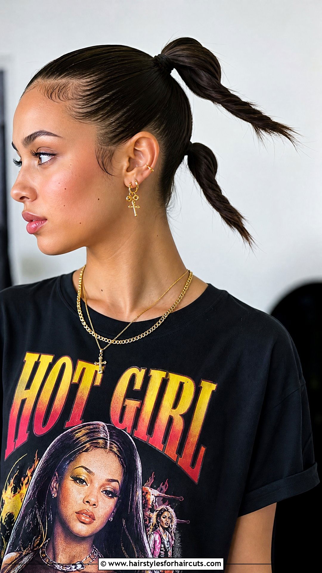 Triple Twisted Ponytail - 25 easy goth hairstyles for long hair - 25 easy goth hairstyles for long hair