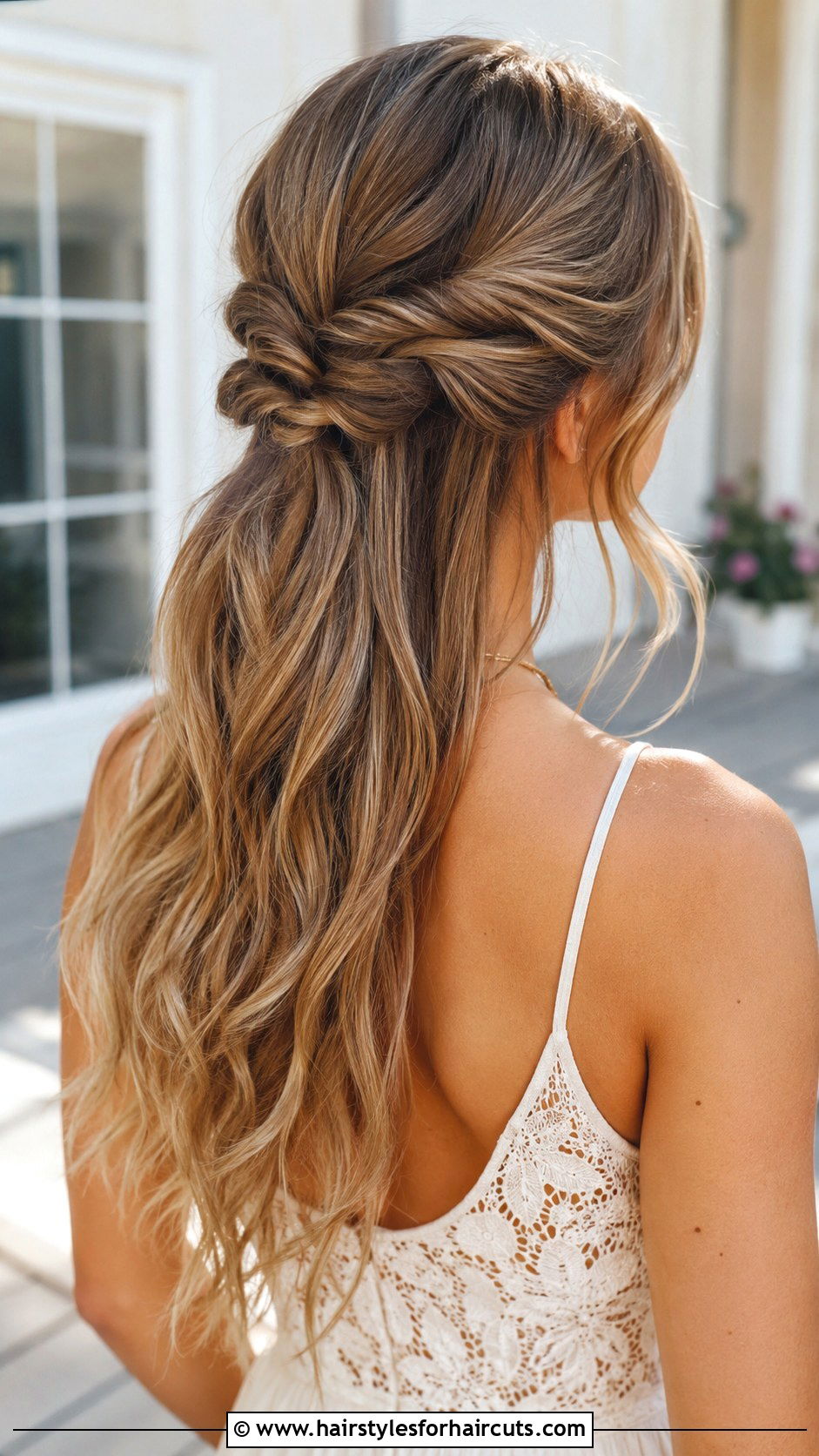 Tucked Half Updo Long Hair - 25 easy semi formal hairstyles for long hair - 25 easy semi formal hairstyles for long hair