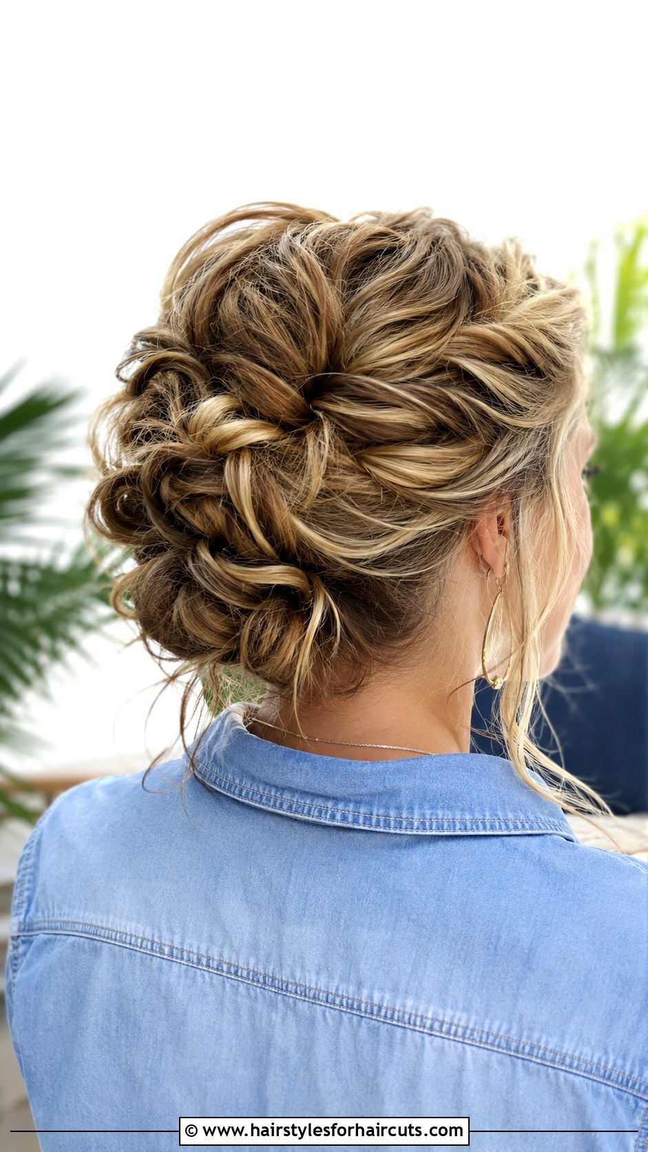 Twist And Pin Updo - 25 casual updo hairstyles for long hair - 25 casual updo hairstyles for long hair