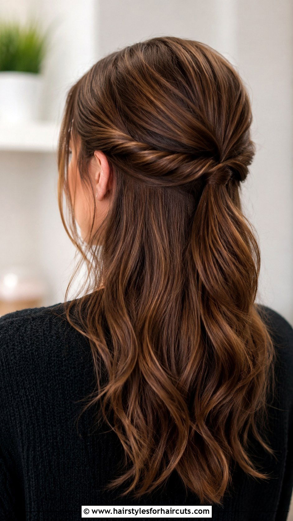 Twisted Half Updo - 25 easy funeral hairstyles for long hair - 25 easy funeral hairstyles for long hair