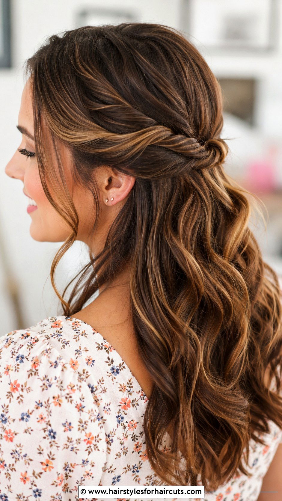 Twisted Half Updo - 25 cinco de mayo hairstyles - 25 cinco de mayo hairstyles
