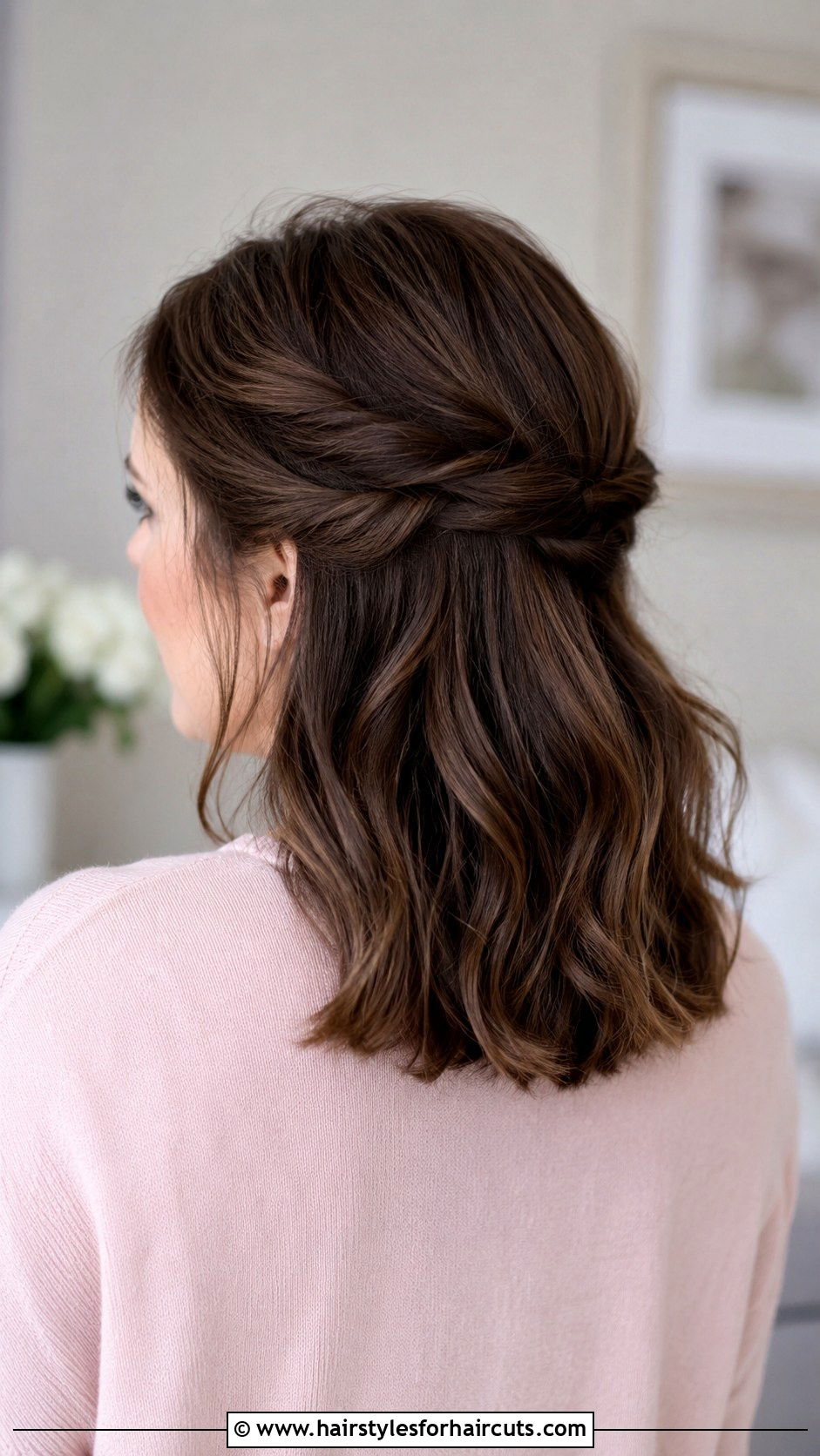 Twisted Half Updo Shoulder Length - 25 cute hairstyles for shoulder length straight hair - 25 cute hairstyles for shoulder length straight hair
