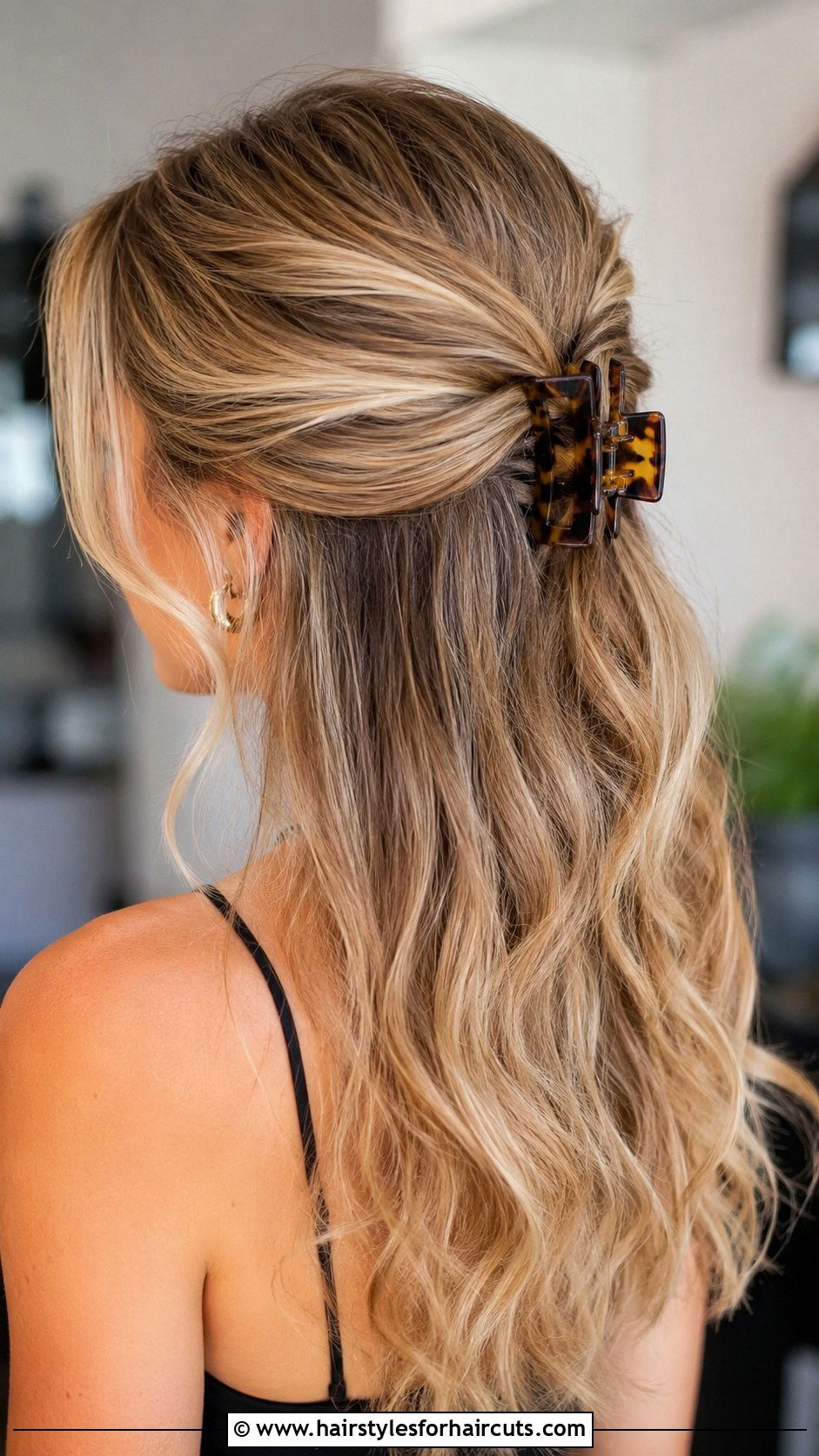 Twisted Half Updo With Claw Clip - 25 haircuts clips - 25 haircuts clips
