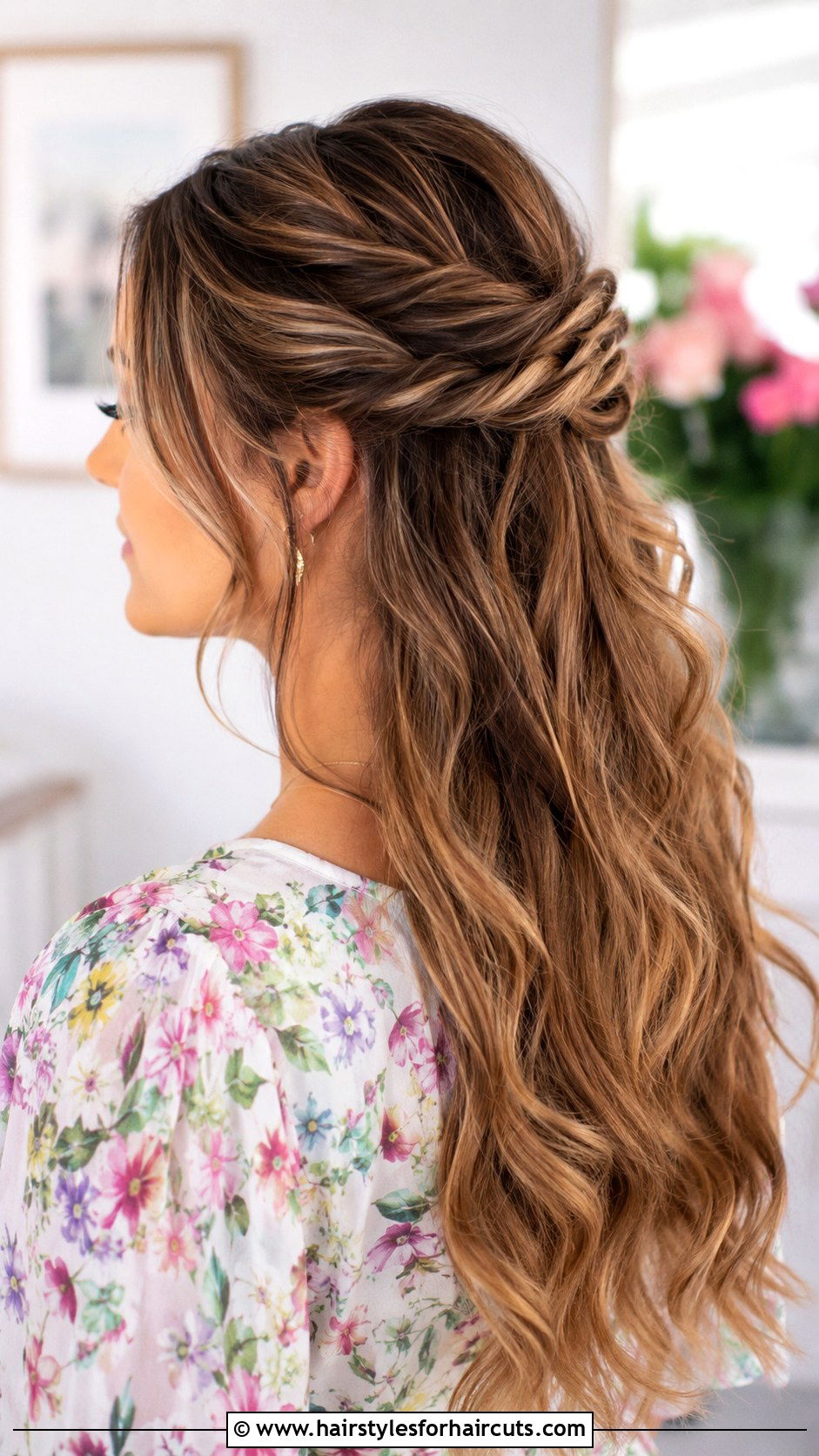 Twisted Half Updo With Hair Extensions - 25 cute hairstyles with hair extensions - 25 cute hairstyles with hair extensions