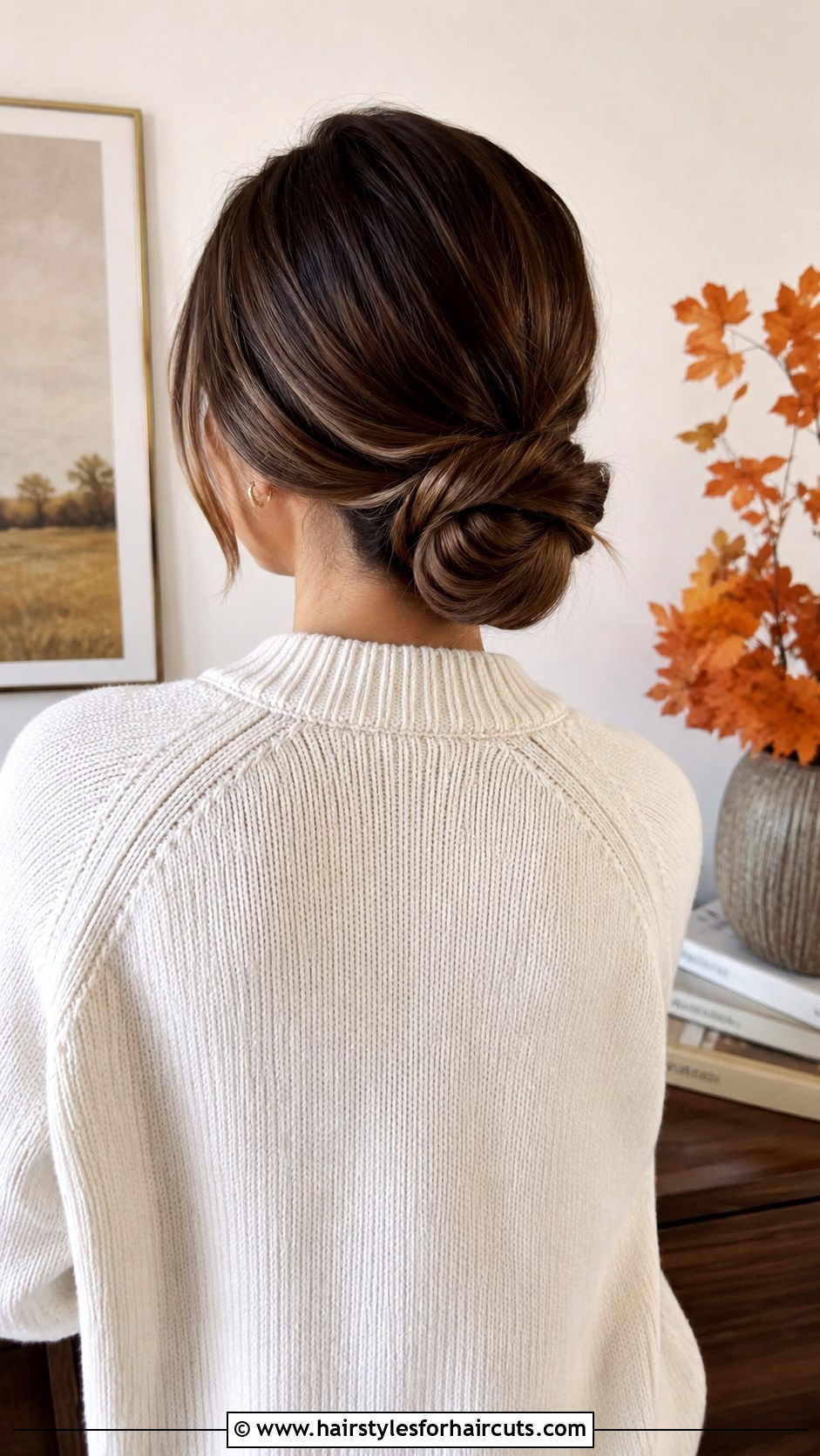 Twisted Low Bun - 25 ballet hairstyles - 25 ballet hairstyles