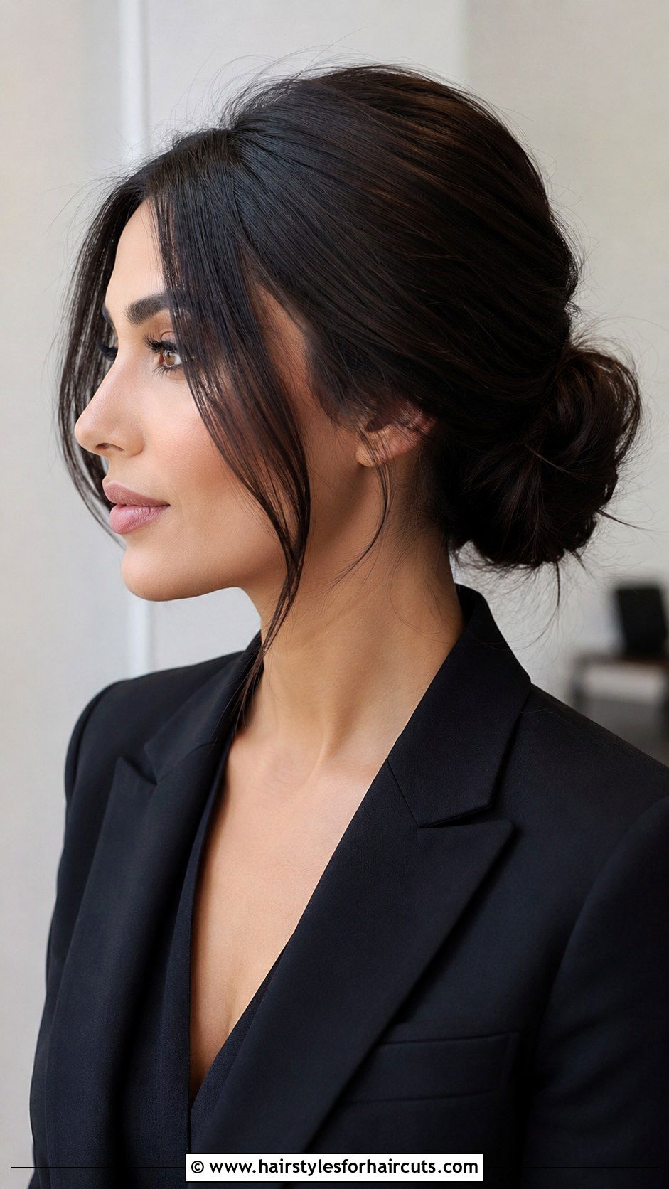 Twisted Low Bun With Straight Front - 25 simple hairstyles for open straight hair - 25 simple hairstyles for open straight hair