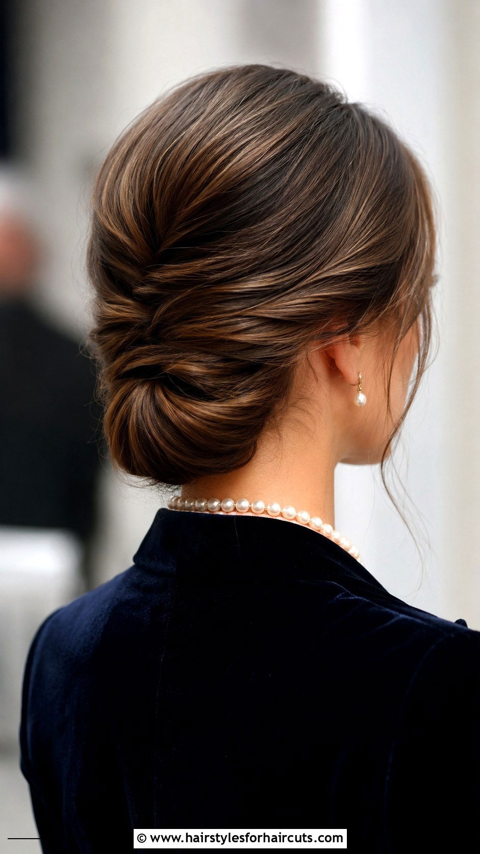 Twisted Low Chignon - 25 hairstyles places - 25 hairstyles places
