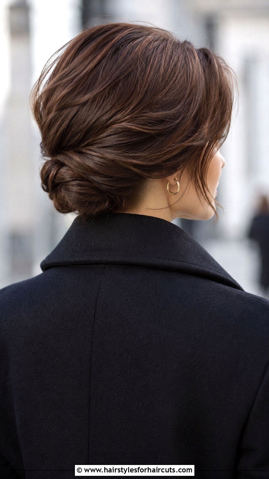Twisted Low Chignon Short Hair - 25 cute updo hairstyles for short hair - 25 cute updo hairstyles for short hair
