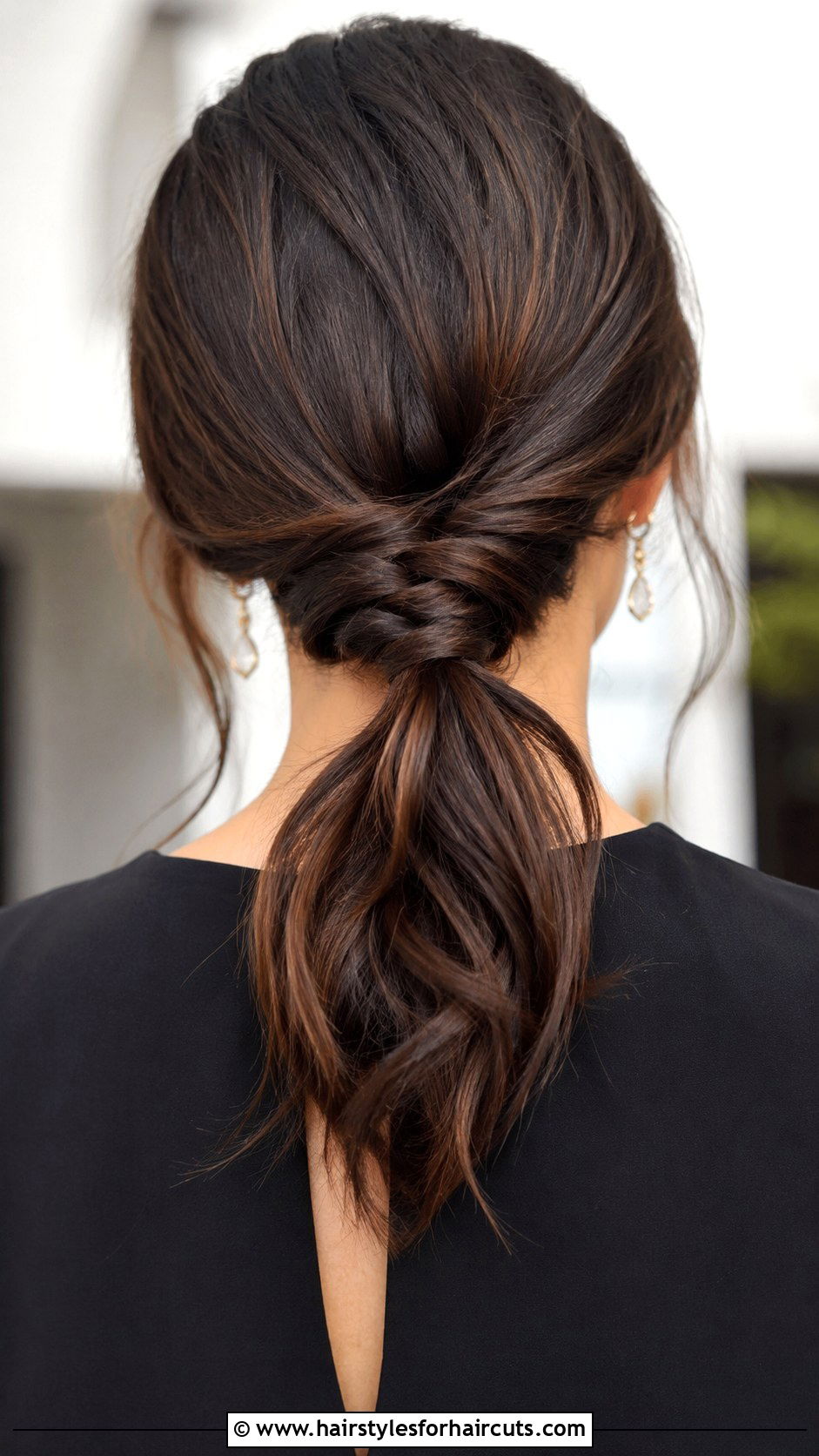 Twisted Low Ponytail - 25 easy ponytail hairstyles for medium length hair - 25 easy ponytail hairstyles for medium length hair