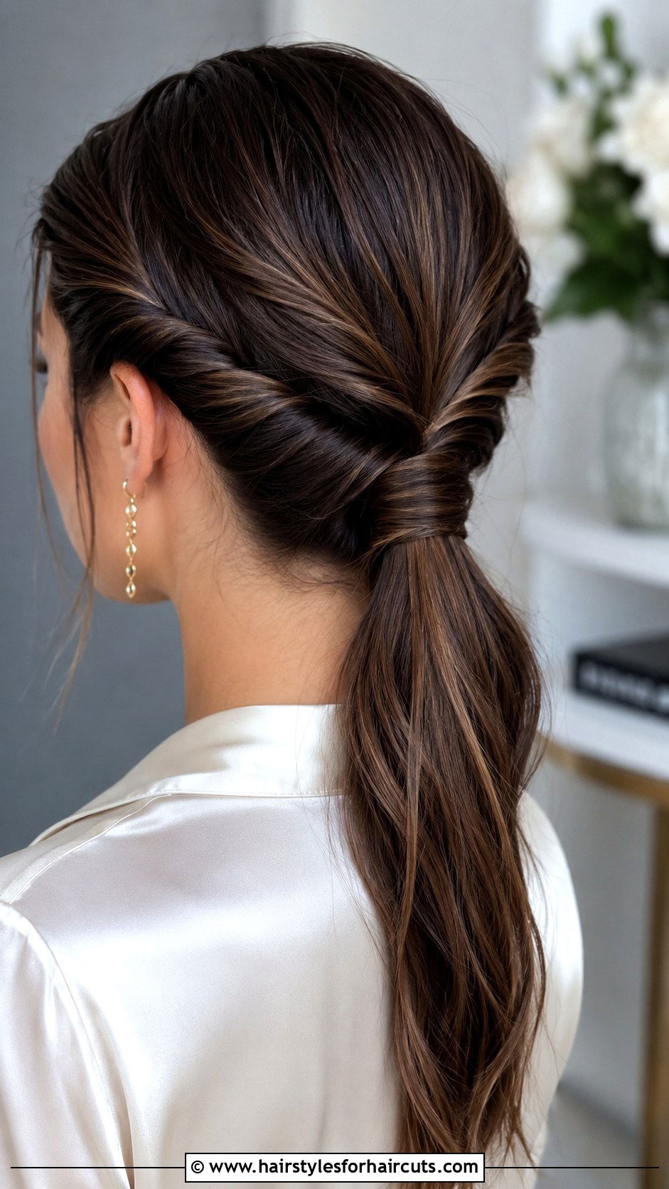 Twisted Ponytail - 25 cute ponytail hairstyles - 25 cute ponytail hairstyles