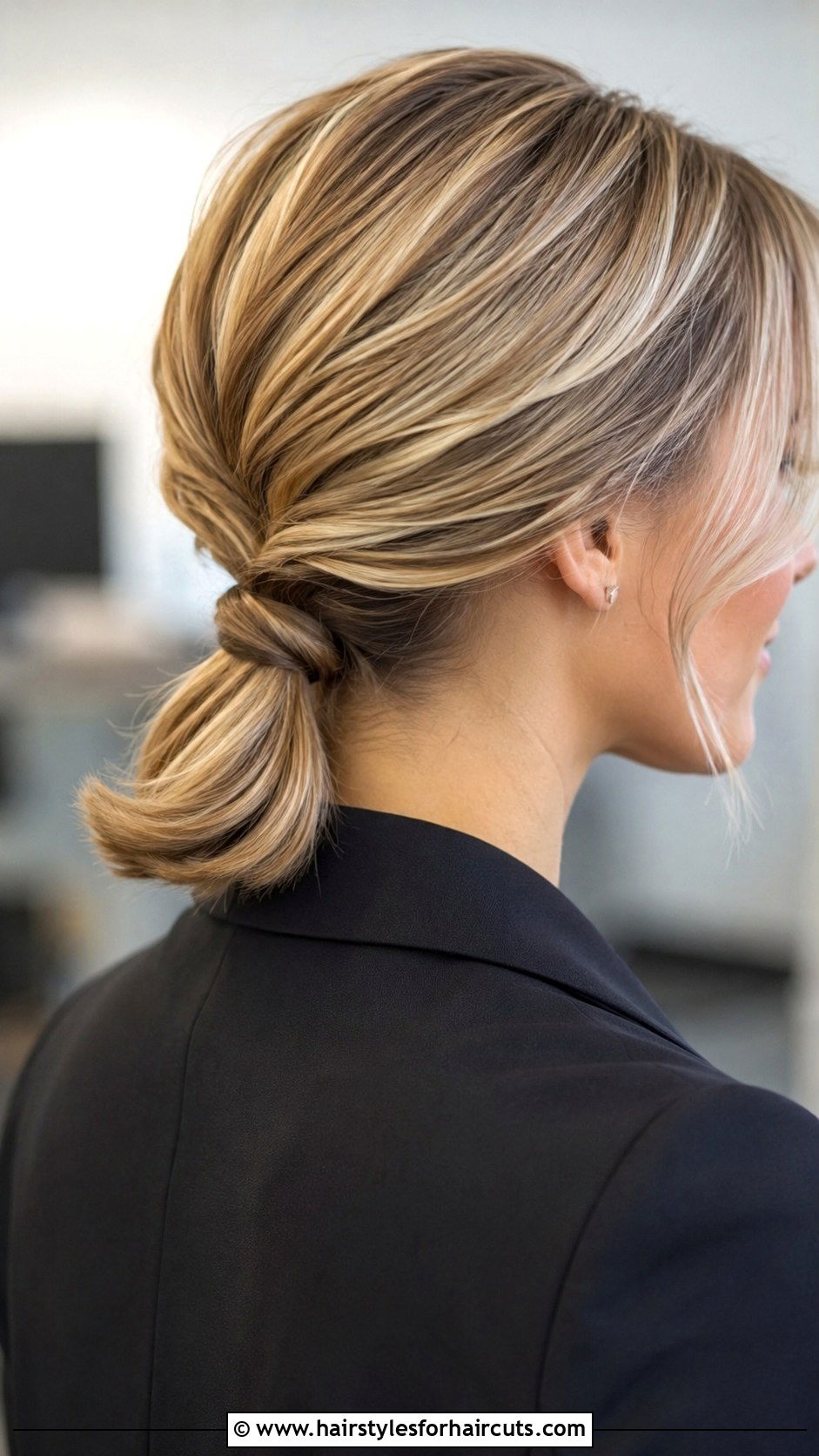 Twisted Ponytail For Short Hair - 25 easy pretty hairstyles for short hair - 25 easy pretty hairstyles for short hair