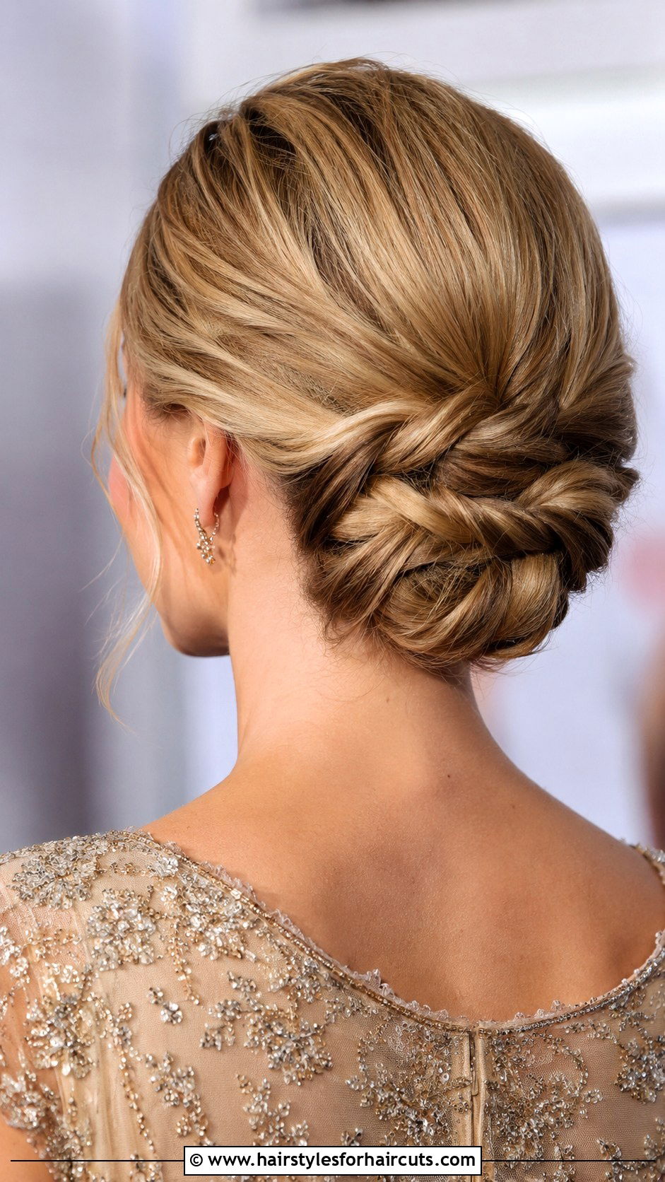 Twisted Rope Braid Updo - 25 medium length hair cute hairstyles for concerts - 25 medium length hair cute hairstyles for concerts