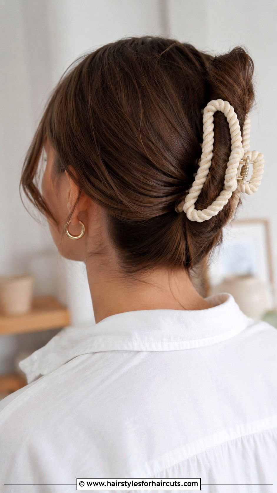 Twisted Rope Claw Clip - 25 claw clips hairstyles for thick hair - 25 claw clips hairstyles for thick hair