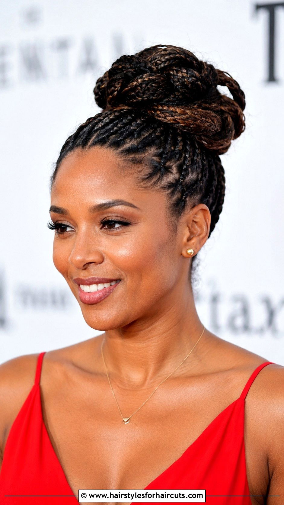 Twisted Rope High Bun - 25 ballet hairstyles - 25 ballet hairstyles