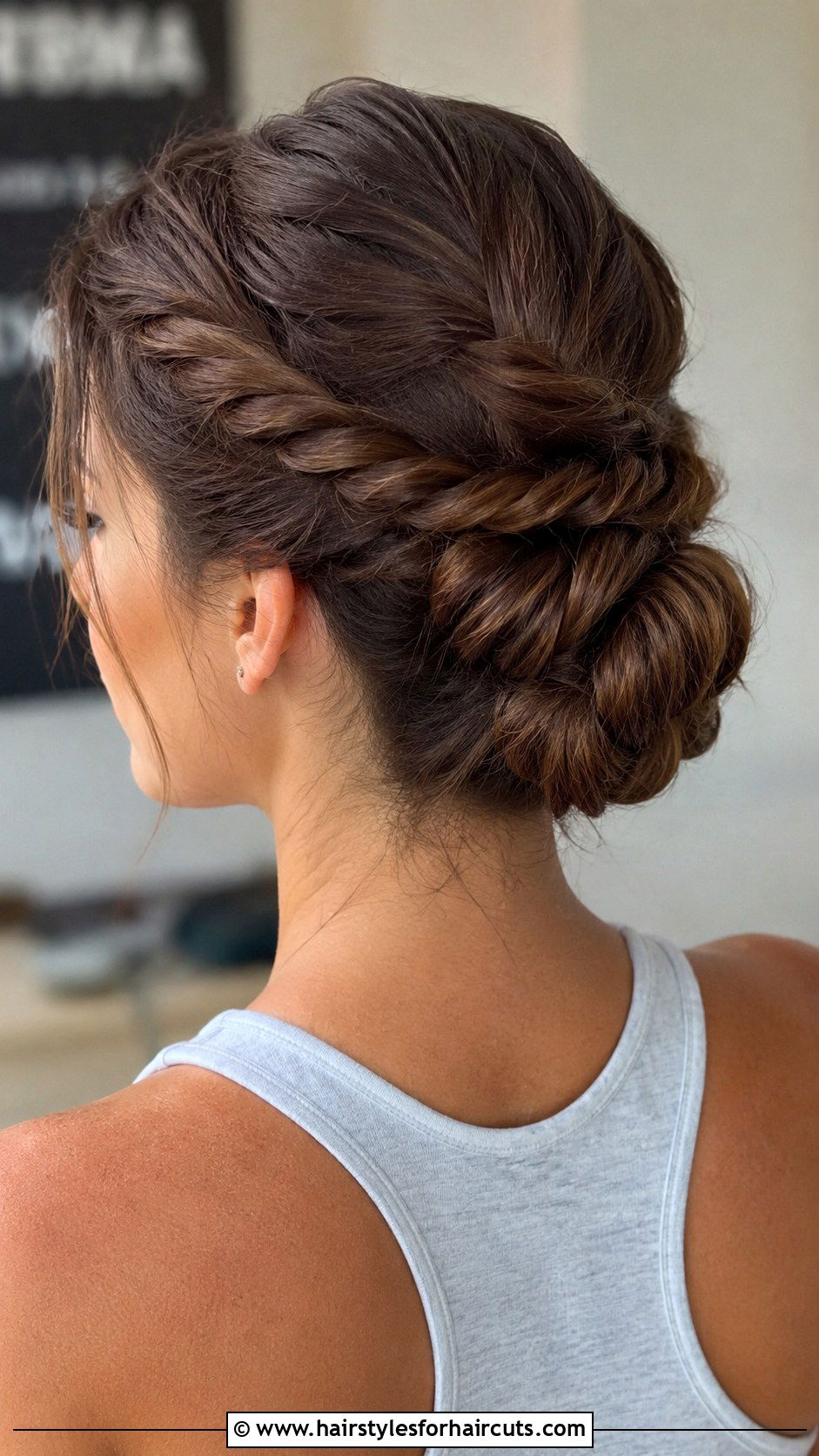 Twisted Rope Updo - 25 easy up hairstyles for medium hair - 25 easy up hairstyles for medium hair
