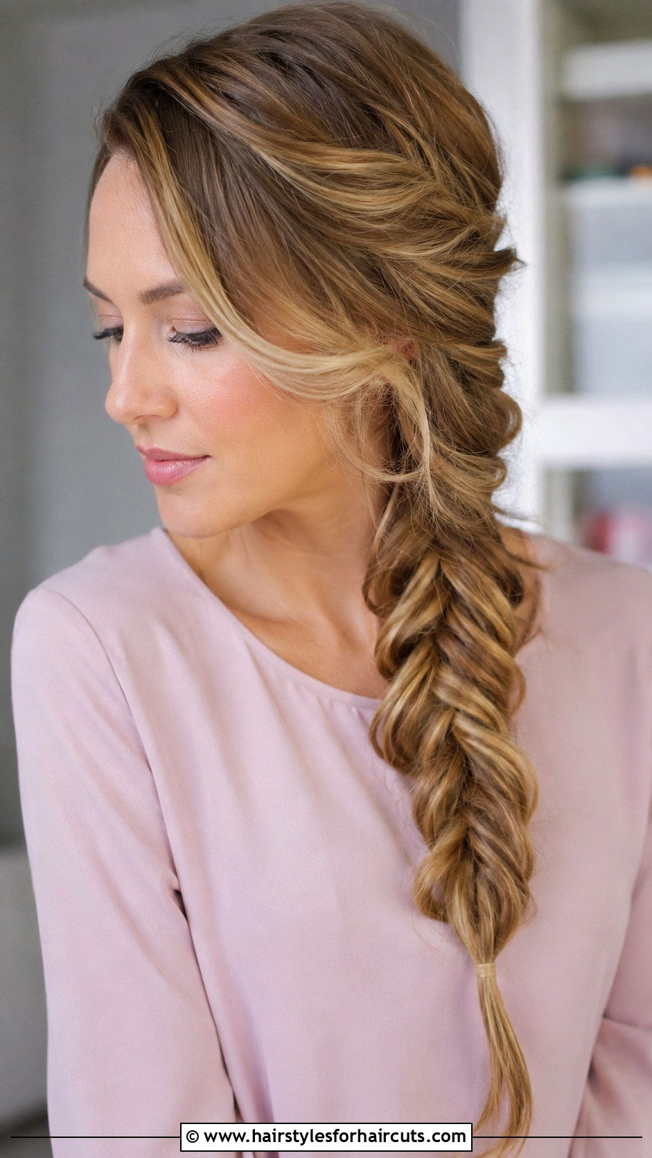 Twisted Side Braid - 25 side braid hairstyles for long hair - 25 side braid hairstyles for long hair