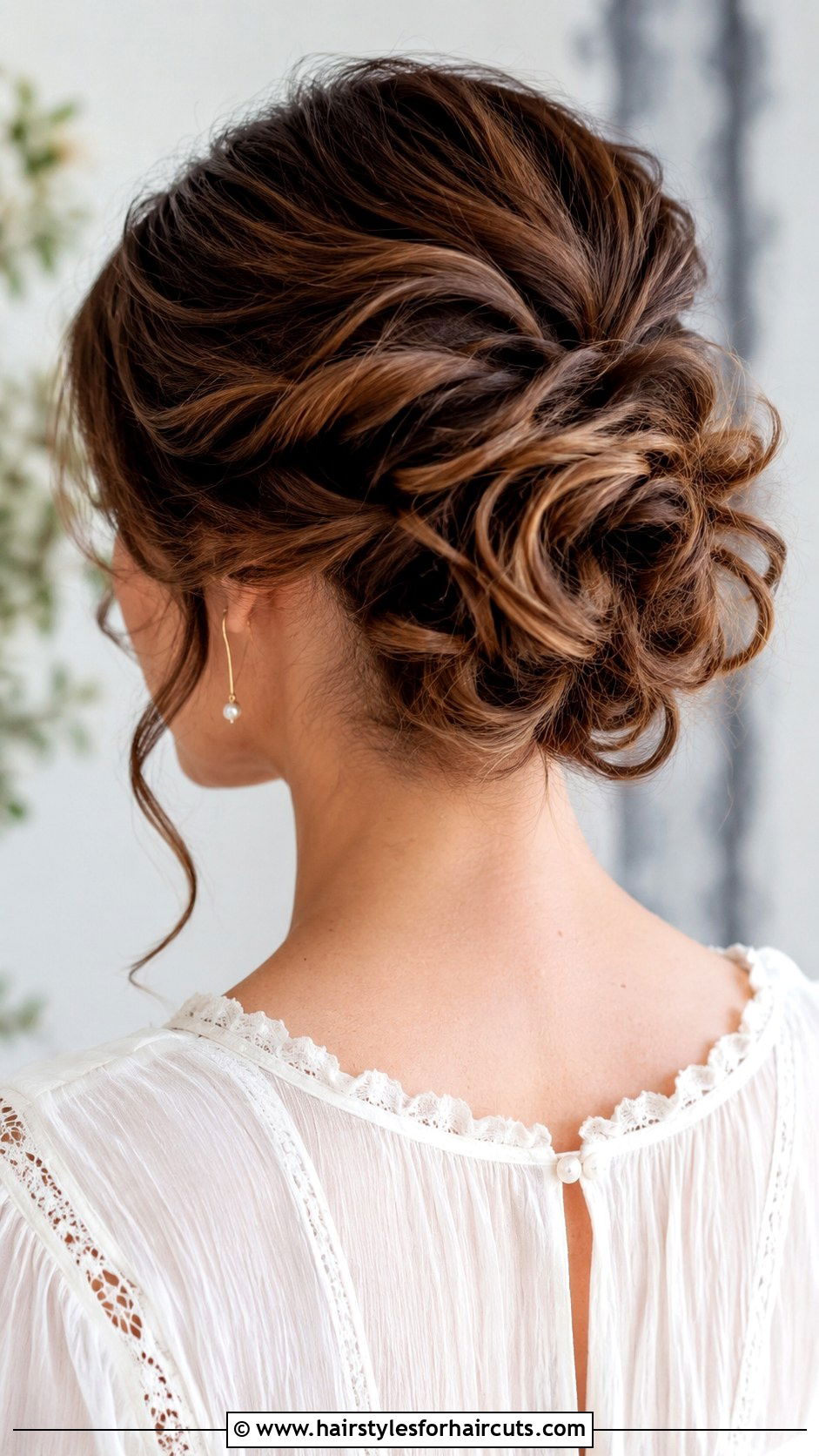 Twisted Updo - 25 female hairstyles drawing - 25 female hairstyles drawing