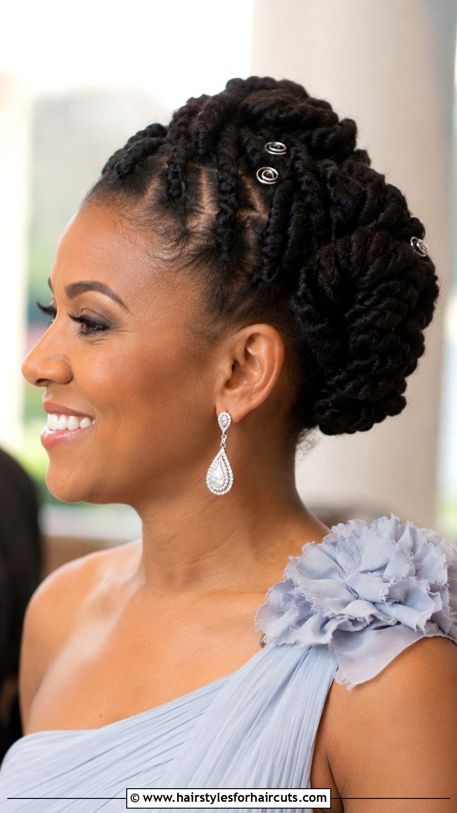 Twisted Updo For Coarse Hair - 25 coarse hair hairstyles - 25 coarse hair hairstyles