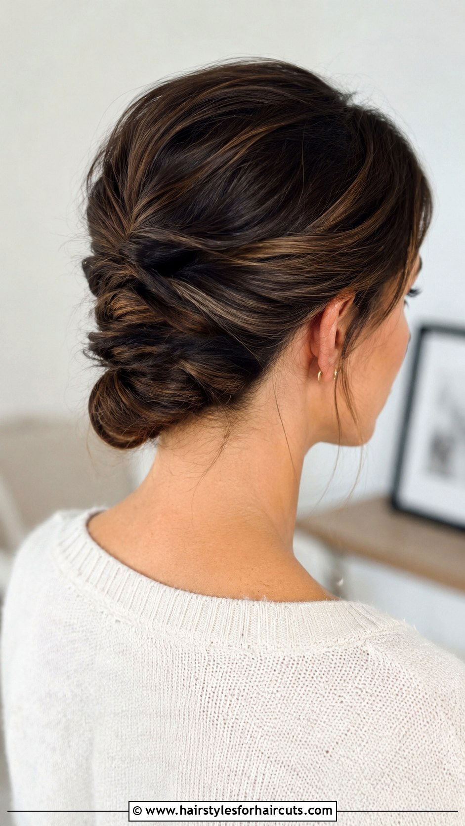 Twisted Updo For Medium Hair - 25 everyday hairstyles for medium hair - 25 everyday hairstyles for medium hair