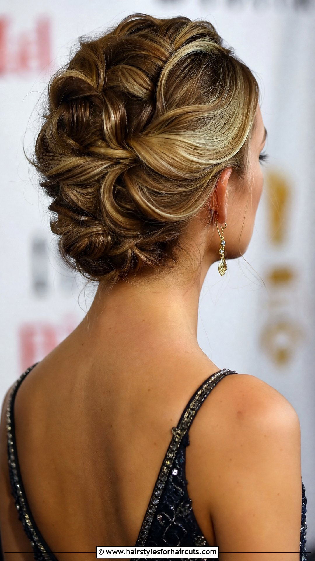 Twisted Updo Hairstyle - 25 womens hairstyles for thick wavy hair - 25 womens hairstyles for thick wavy hair