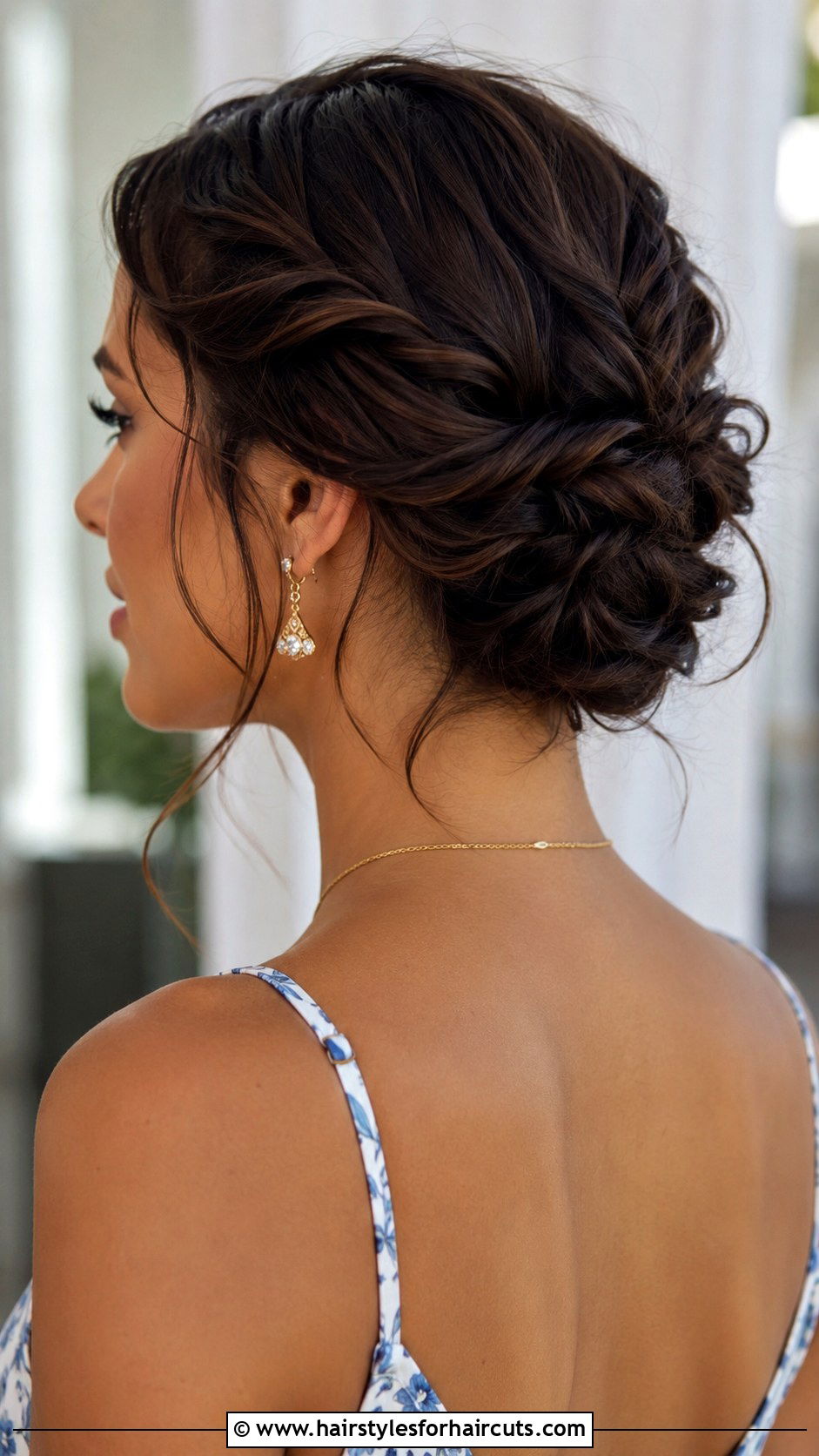 Twisted Updo Short Hair - 25 festival hairstyles for short hair - 25 festival hairstyles for short hair