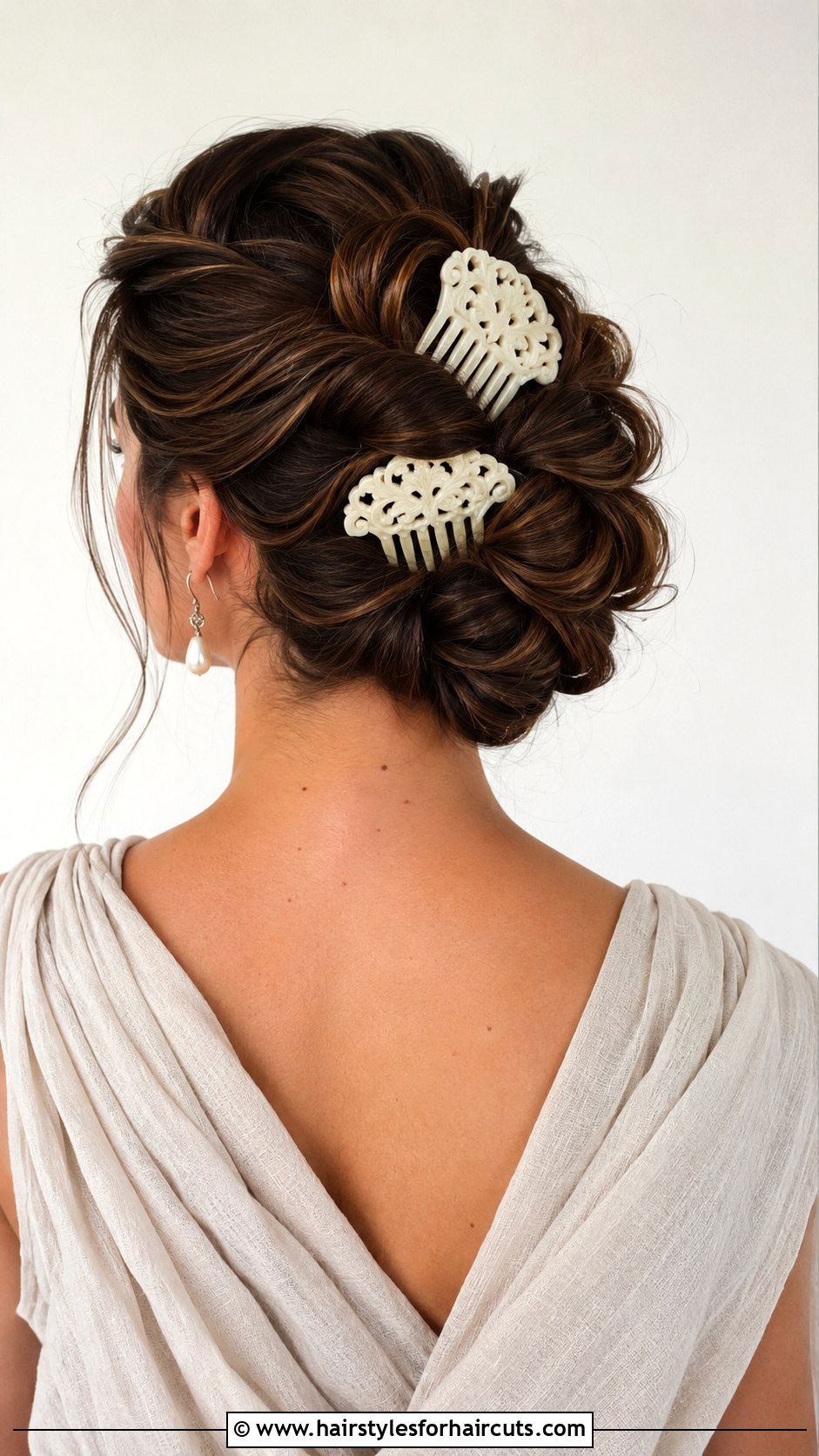 Twisted Updo With Combs - 25 ancient egyptian hairstyles - 25 ancient egyptian hairstyles
