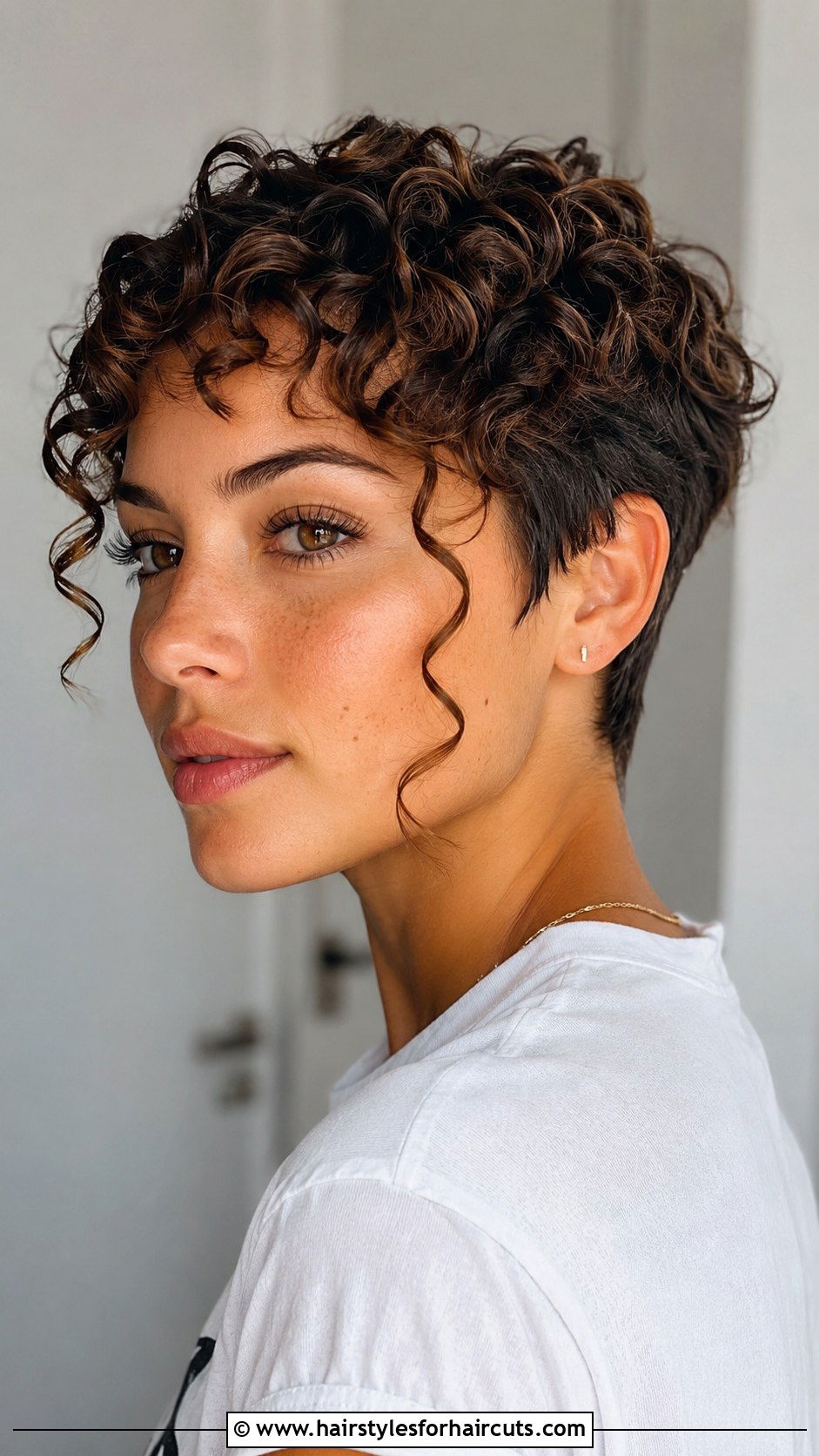 Two Curly Strands In Front With Pixie Cut - 25 two strands of hair in front hairstyles - 25 two strands of hair in front hairstyles