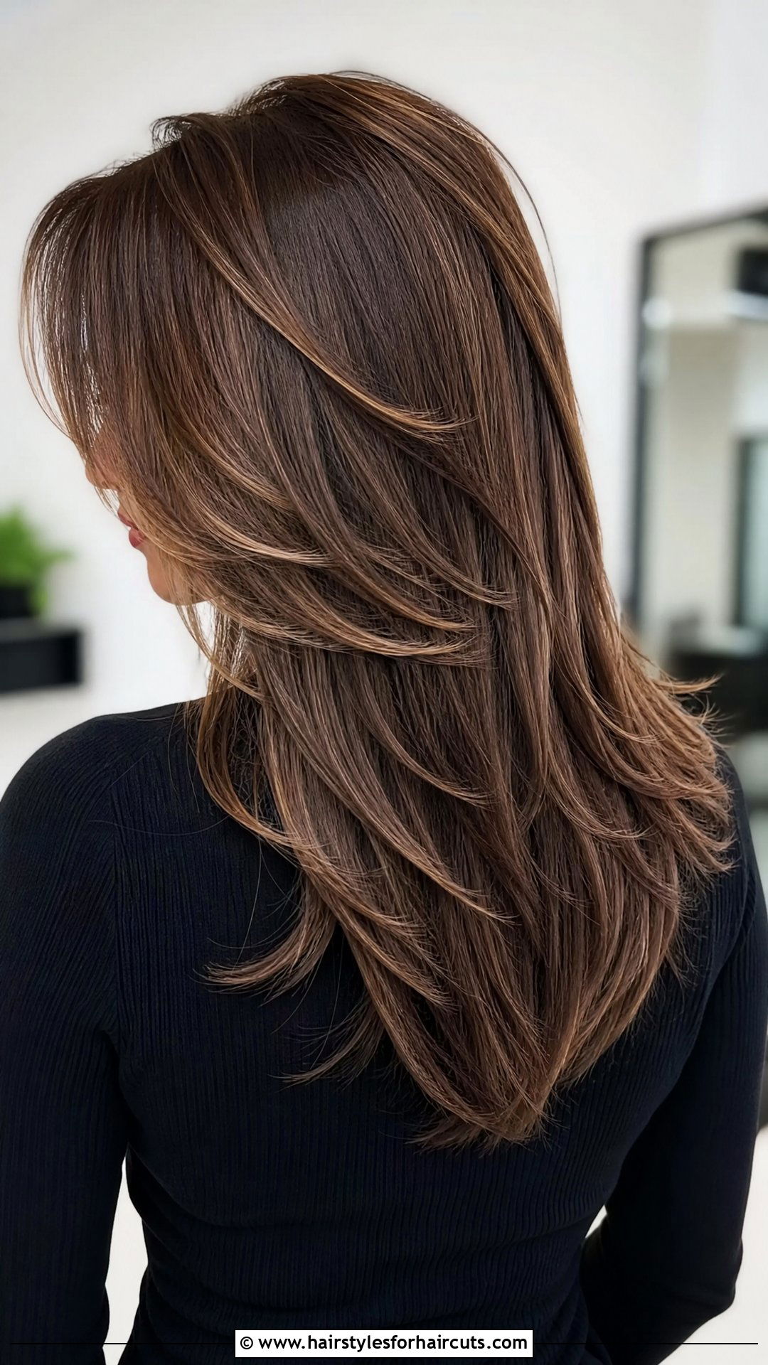 Two Layered V Cut Medium Hair - 25 two layered haircuts for medium hair - 25 two layered haircuts for medium hair