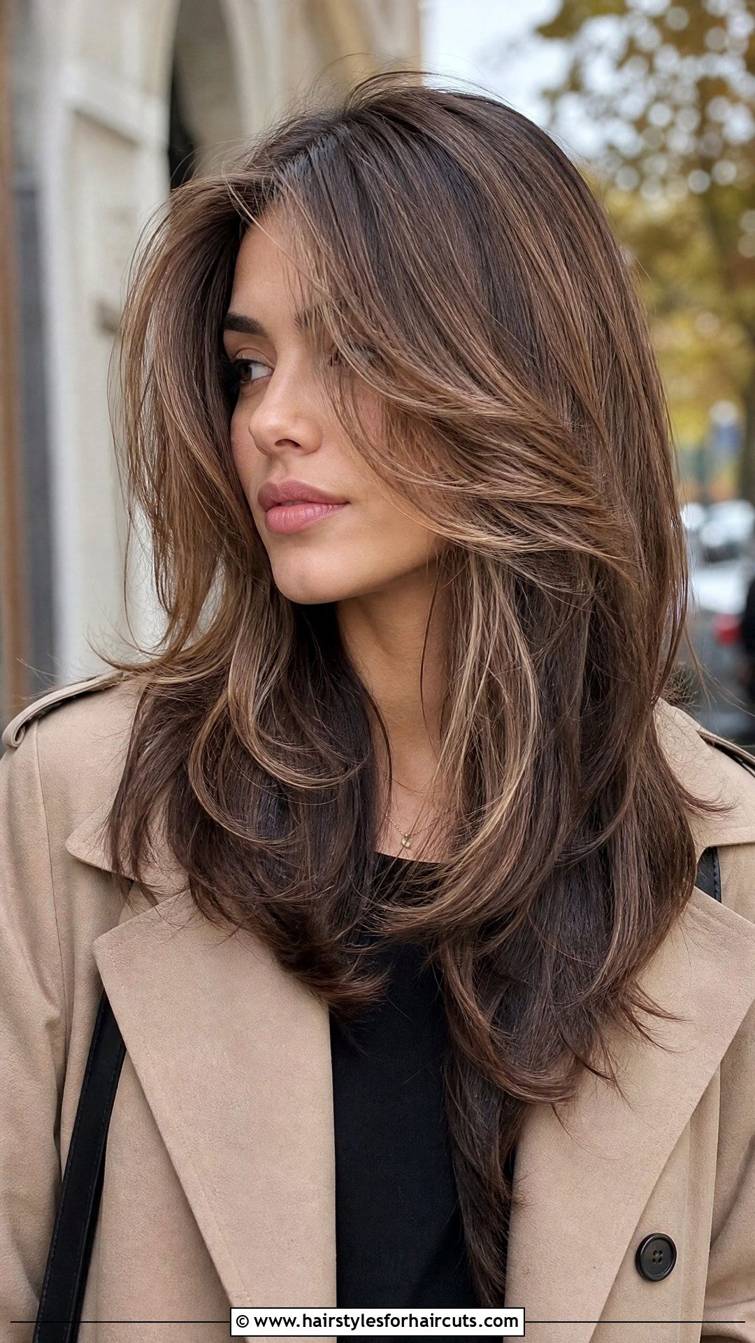 Two Tone Butterfly Cut - 25 two tone hairstyles - 25 two tone hairstyles