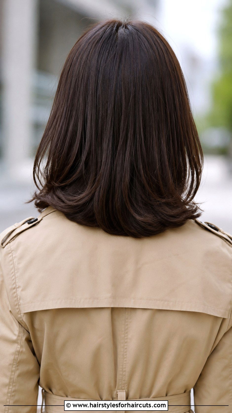 U Cut Medium Hair - 25 medium short hairstyles for women - 25 medium short hairstyles for women