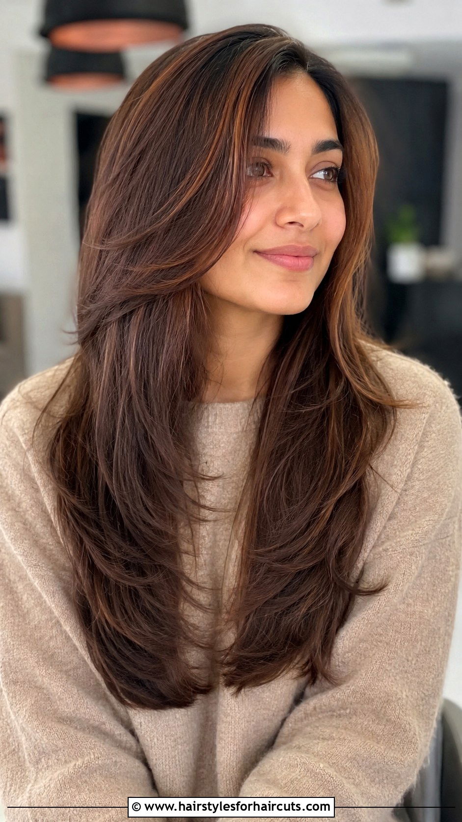 U Shaped Feathered Cut For Long Hair - 25 feathered haircuts for long hair - 25 feathered haircuts for long hair