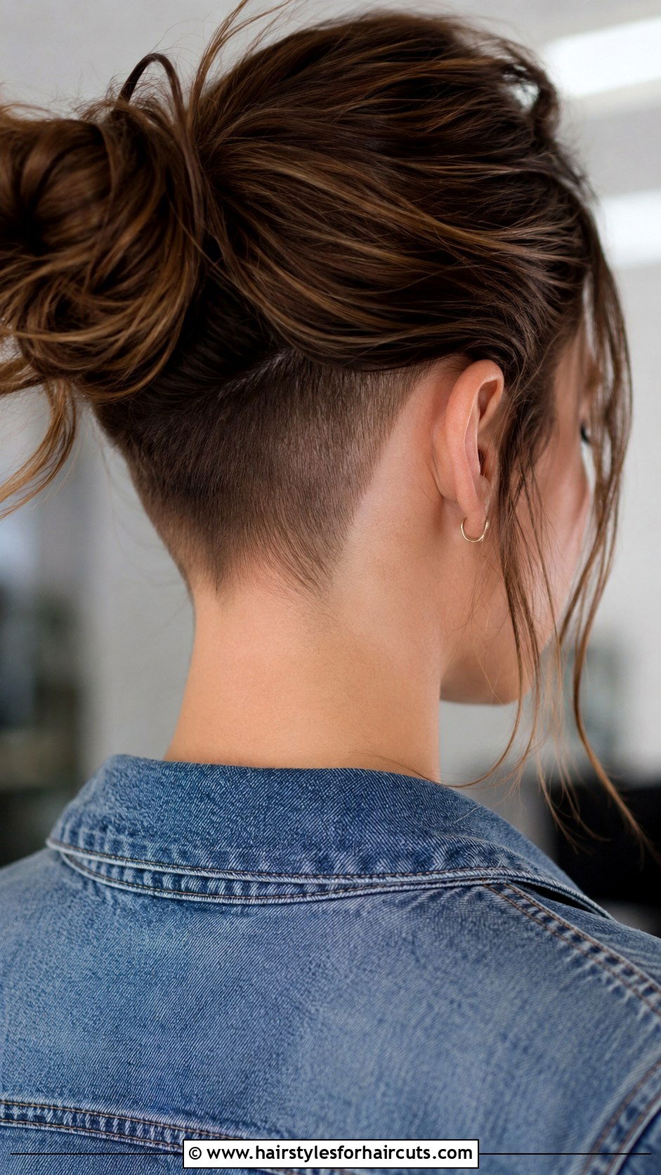 Undercut Behind Ear - 25 haircuts around ears - 25 haircuts around ears