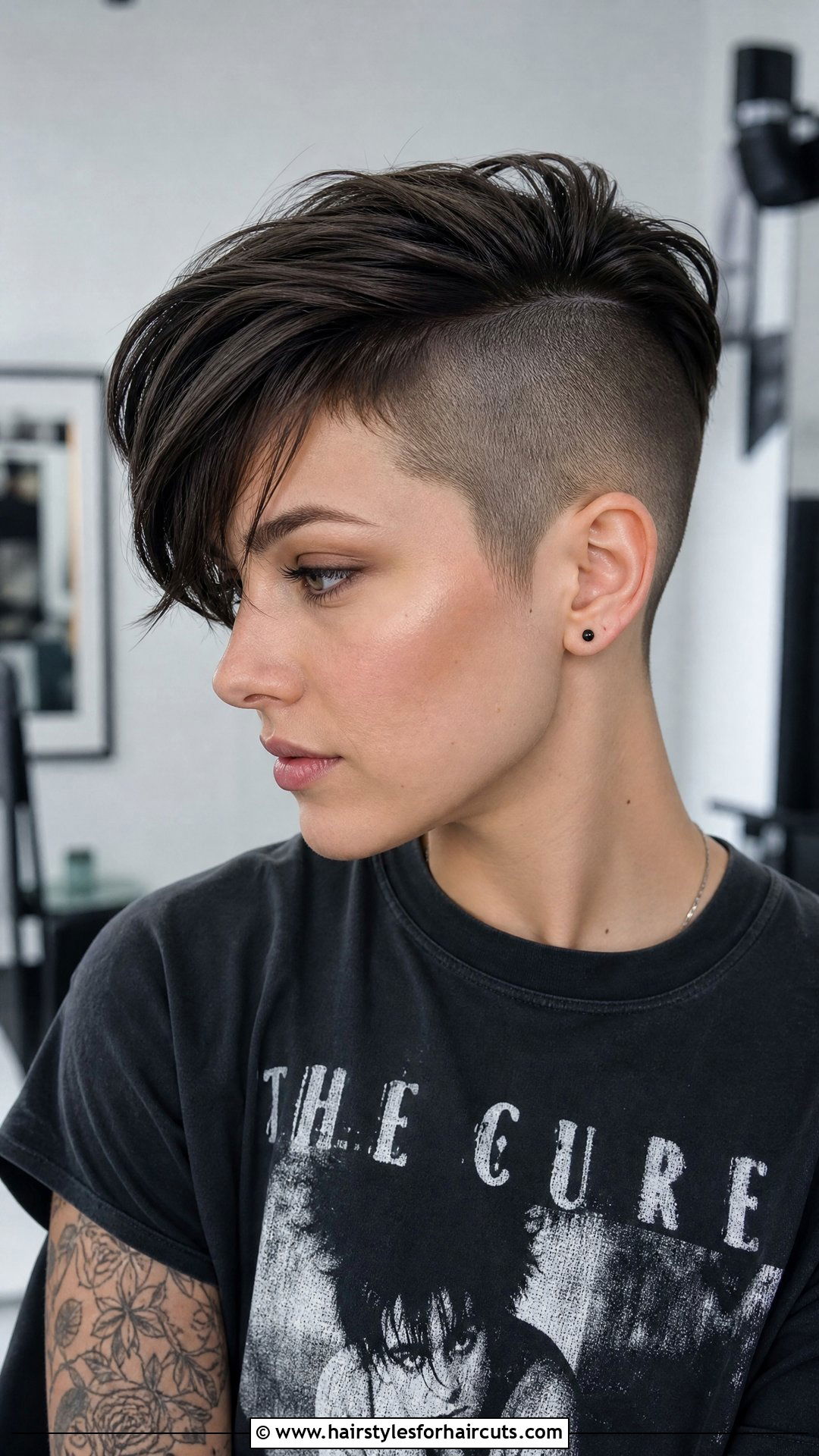 Undercut Bi Haircut - 25 bi haircuts - 25 bi haircuts