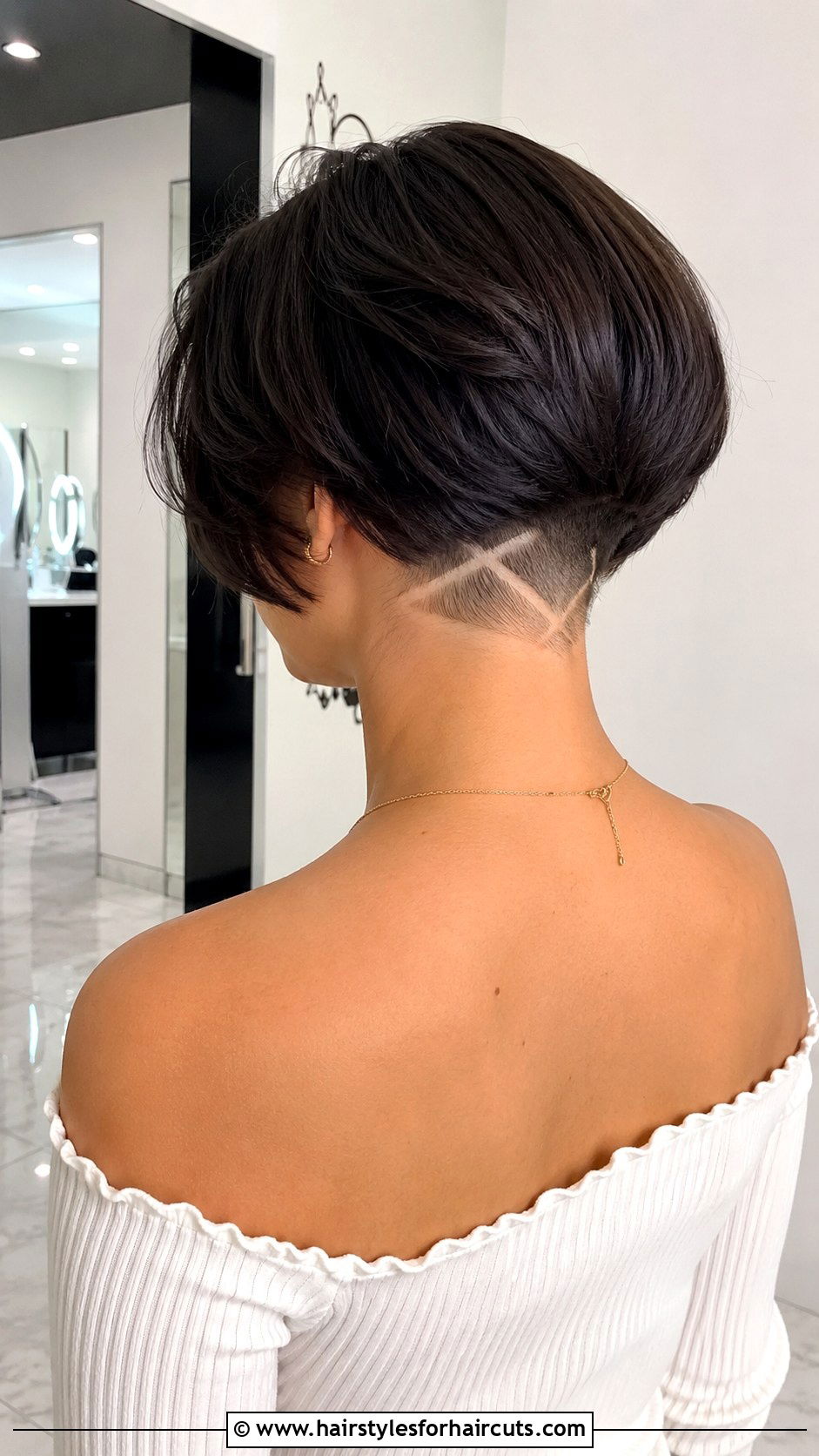Undercut Bob With Design - 25 back haircuts - 25 back haircuts