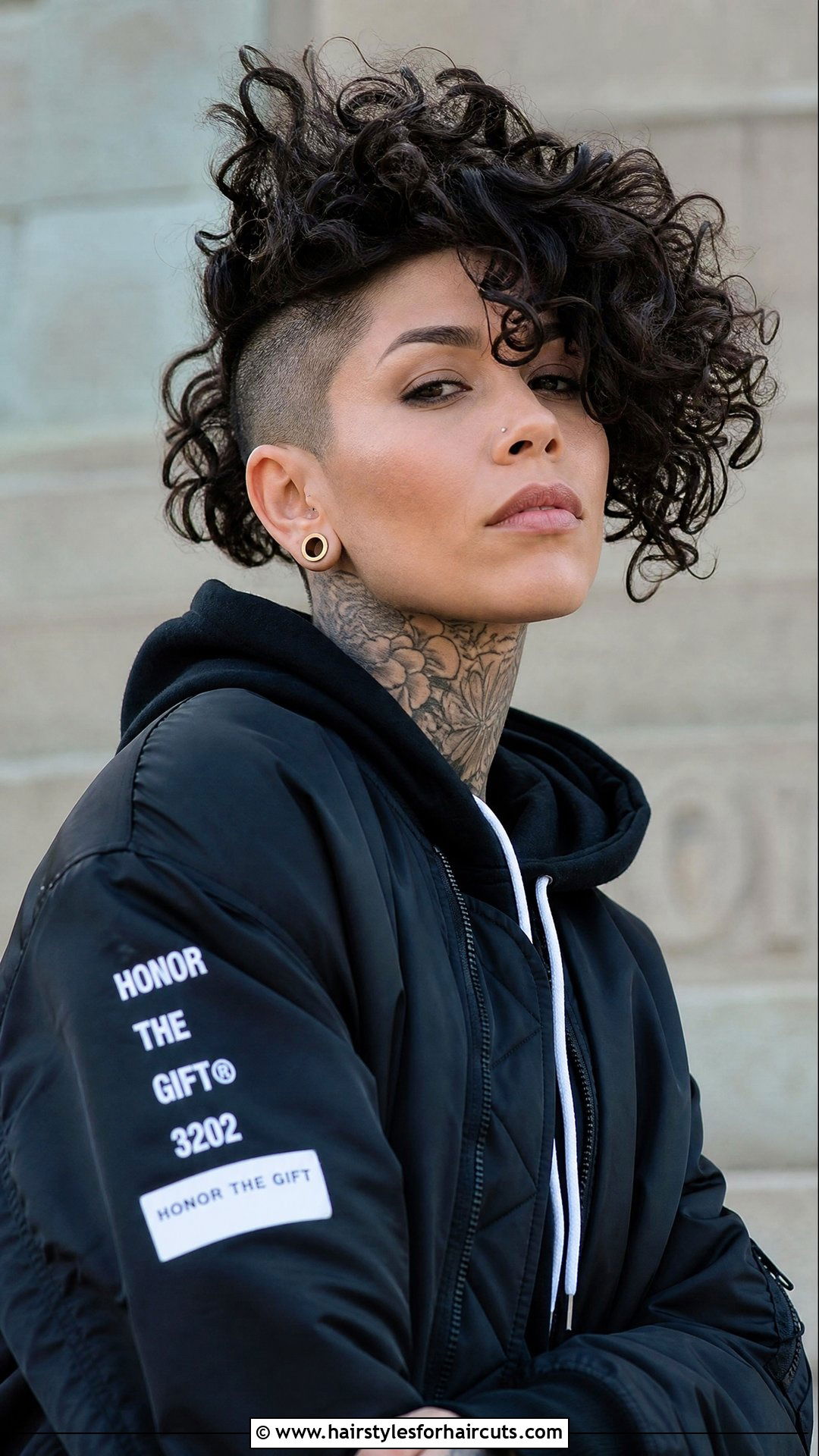Undercut Curly Hair - 25 hairstyles with curls - 25 hairstyles with curls