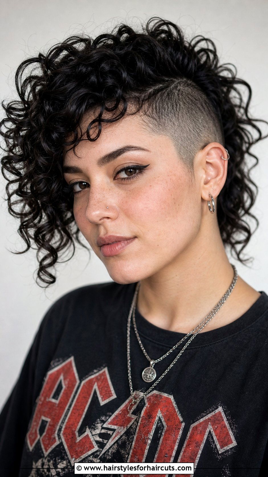Undercut For Thick Curly Hair - 25 good haircuts for curly thick hair - 25 good haircuts for curly thick hair