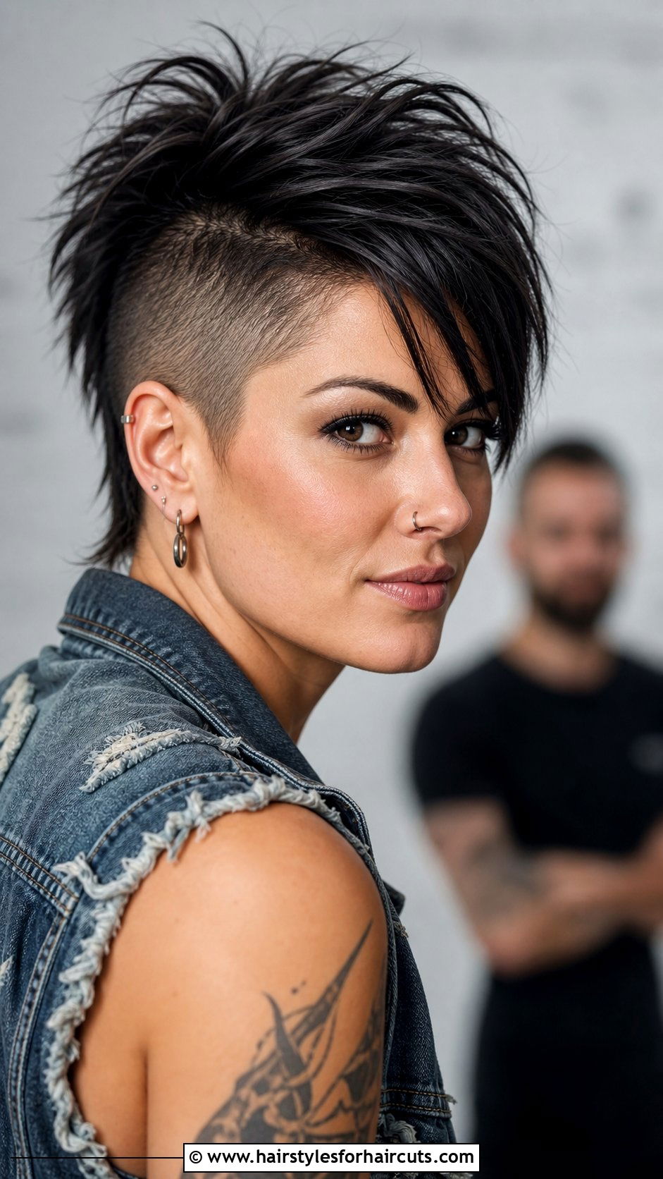 Undercut Medium Punk Layers - 25 layered punk hairstyles for medium length hair - 25 layered punk hairstyles for medium length hair