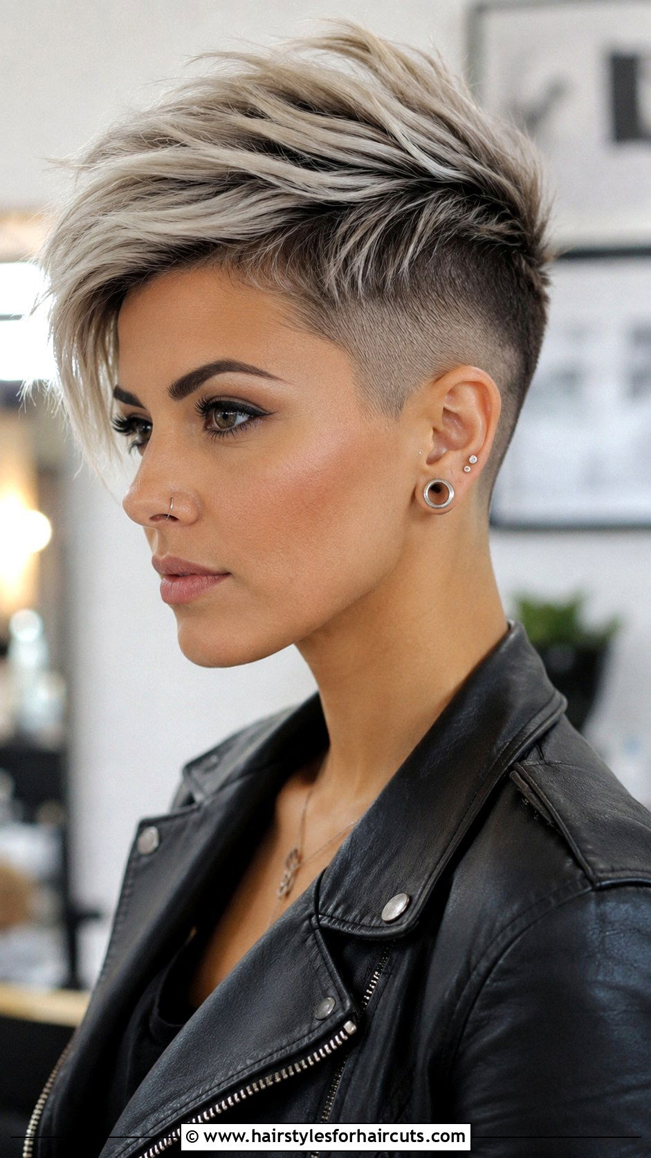Undercut Pixie - 25 straight thin hair haircuts - 25 straight thin hair haircuts