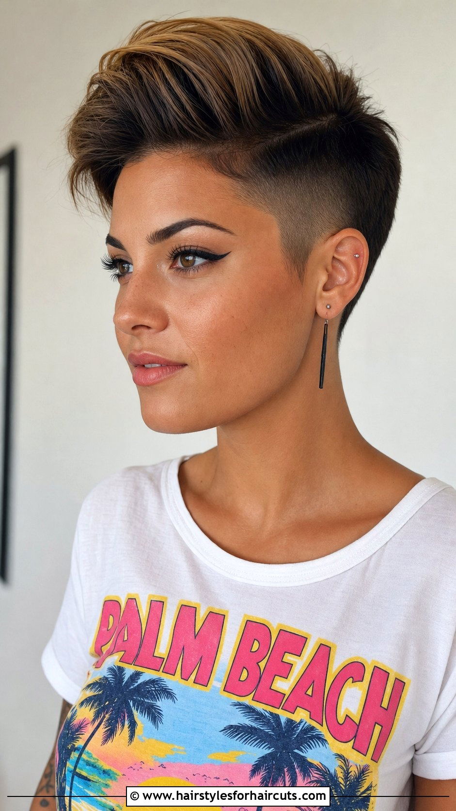 Undercut Pixie - 25 haircuts for hair loss female - 25 haircuts for hair loss female