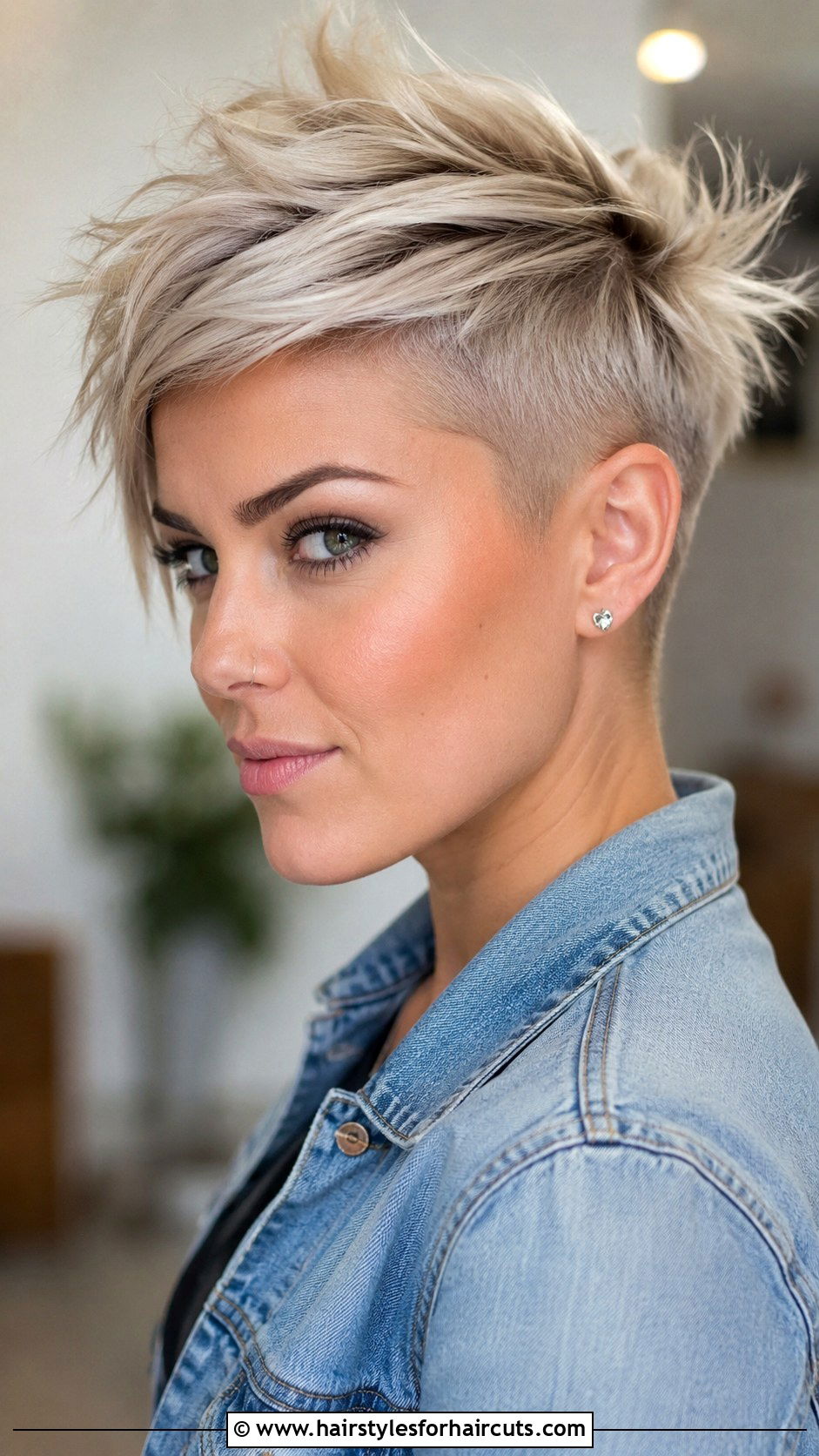 Undercut Pixie Cut - 25 dike haircuts - 25 dike haircuts