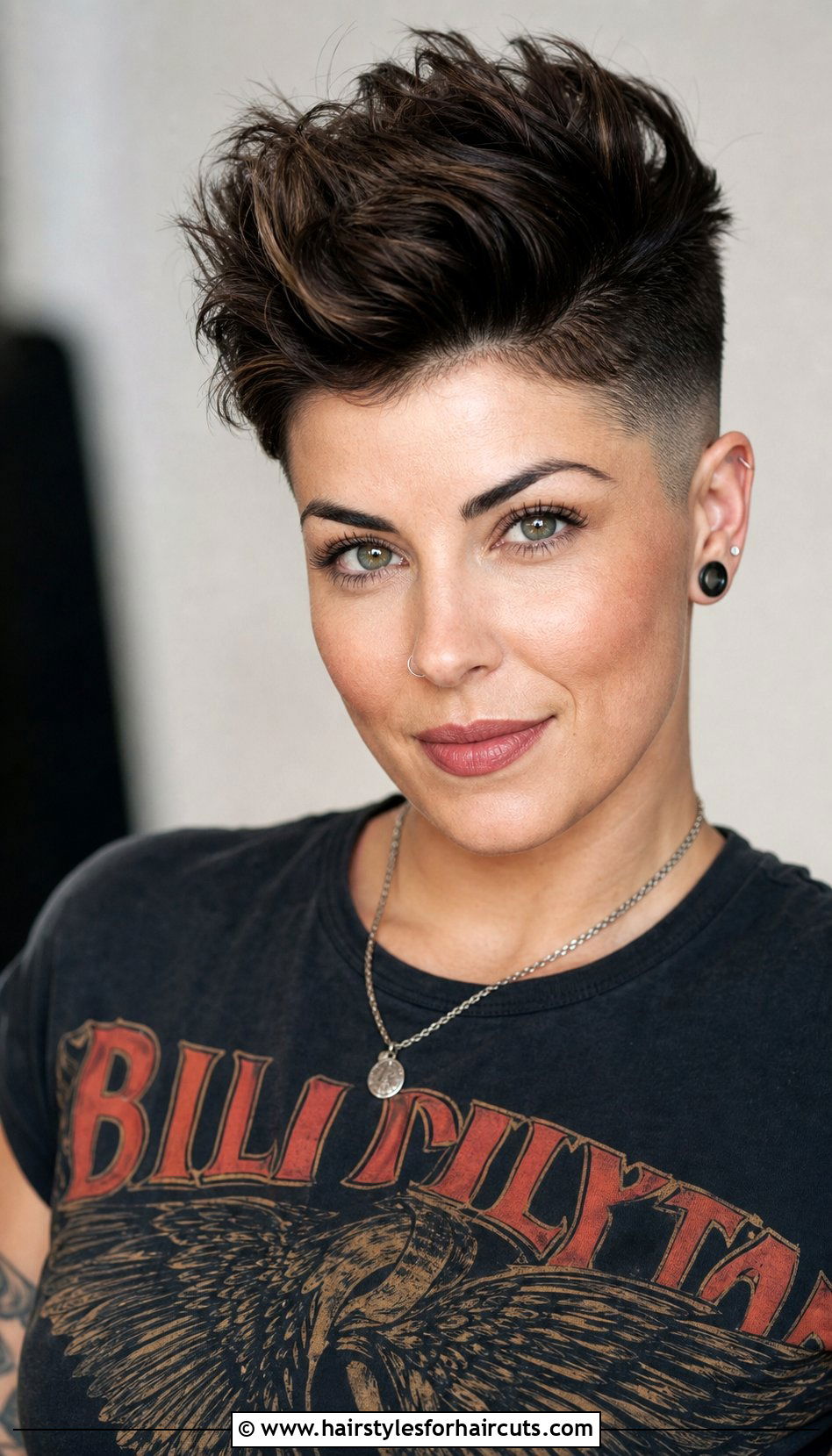 Undercut Pixie Haircut - 25 haircuts columbus indiana - 25 haircuts columbus indiana