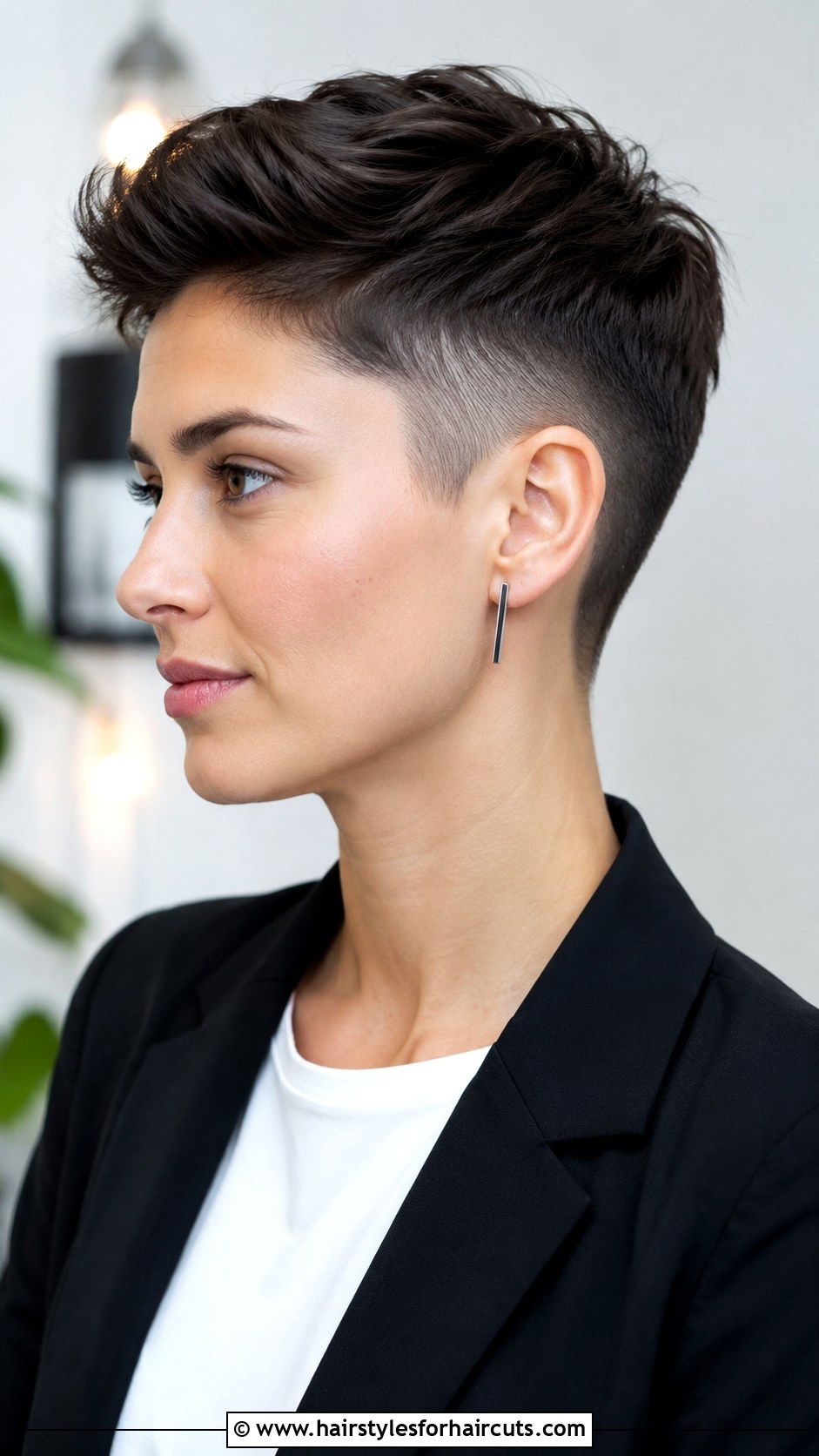 Undercut Pixie Haircut For Frizzy Hair - 25 haircuts for frizzy hair - 25 haircuts for frizzy hair