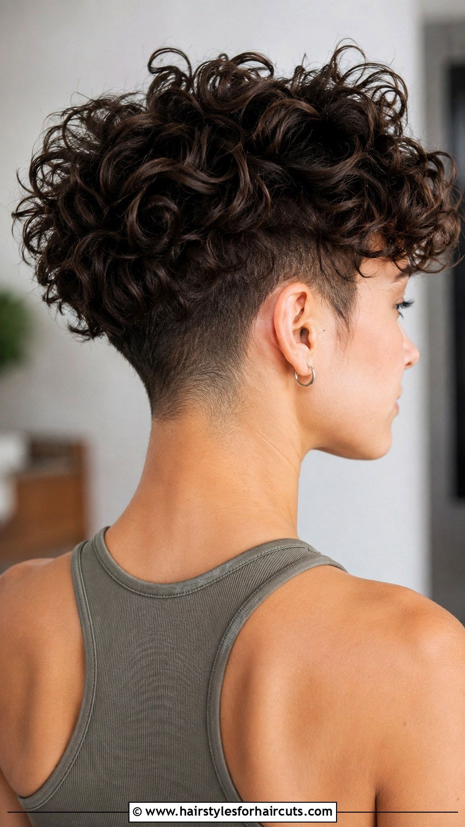 Undercut Short Curly Hair - 25 curly short hairstyles - 25 curly short hairstyles